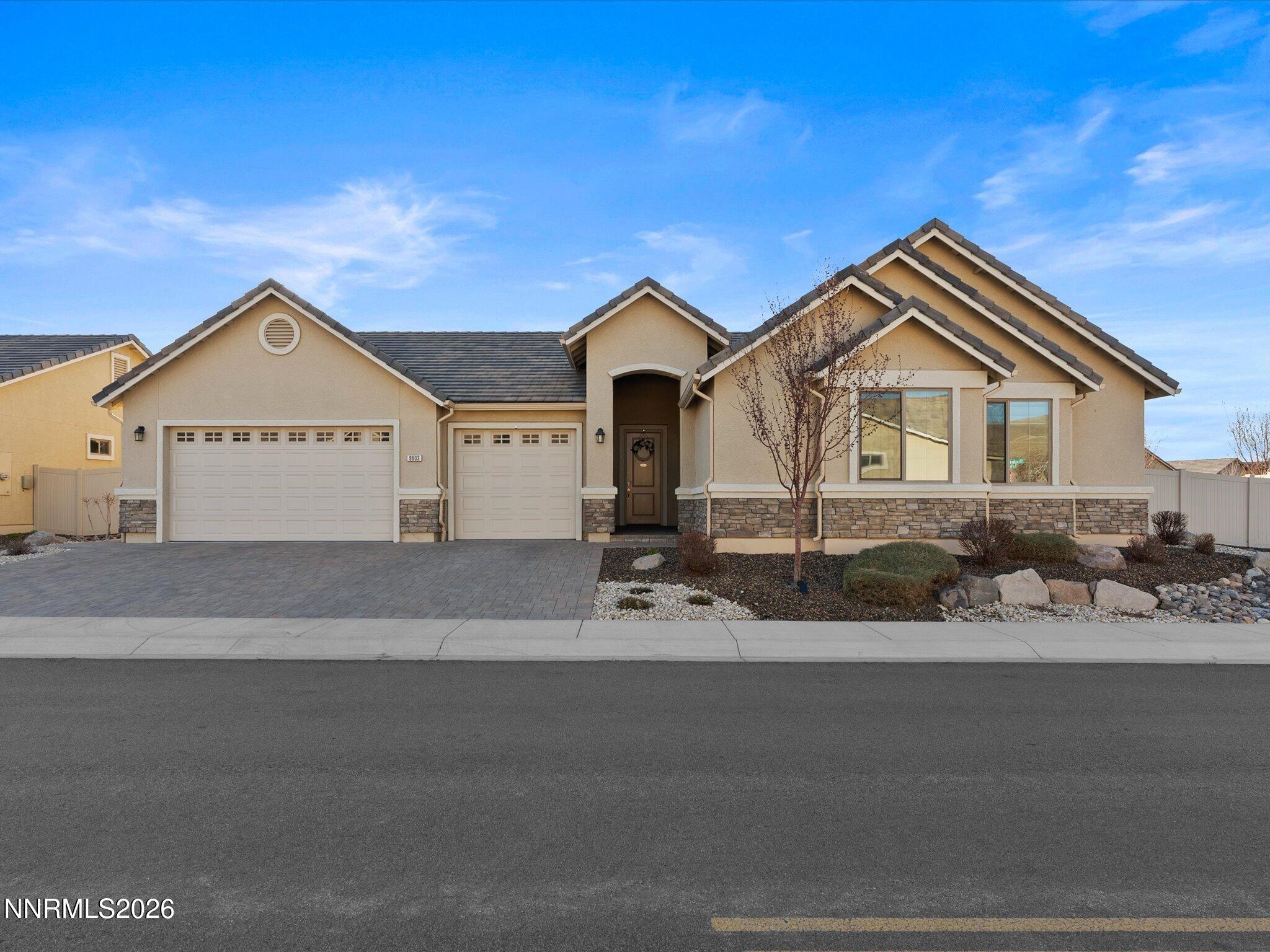 9803 Ash Meadow Drive Property Photo 1