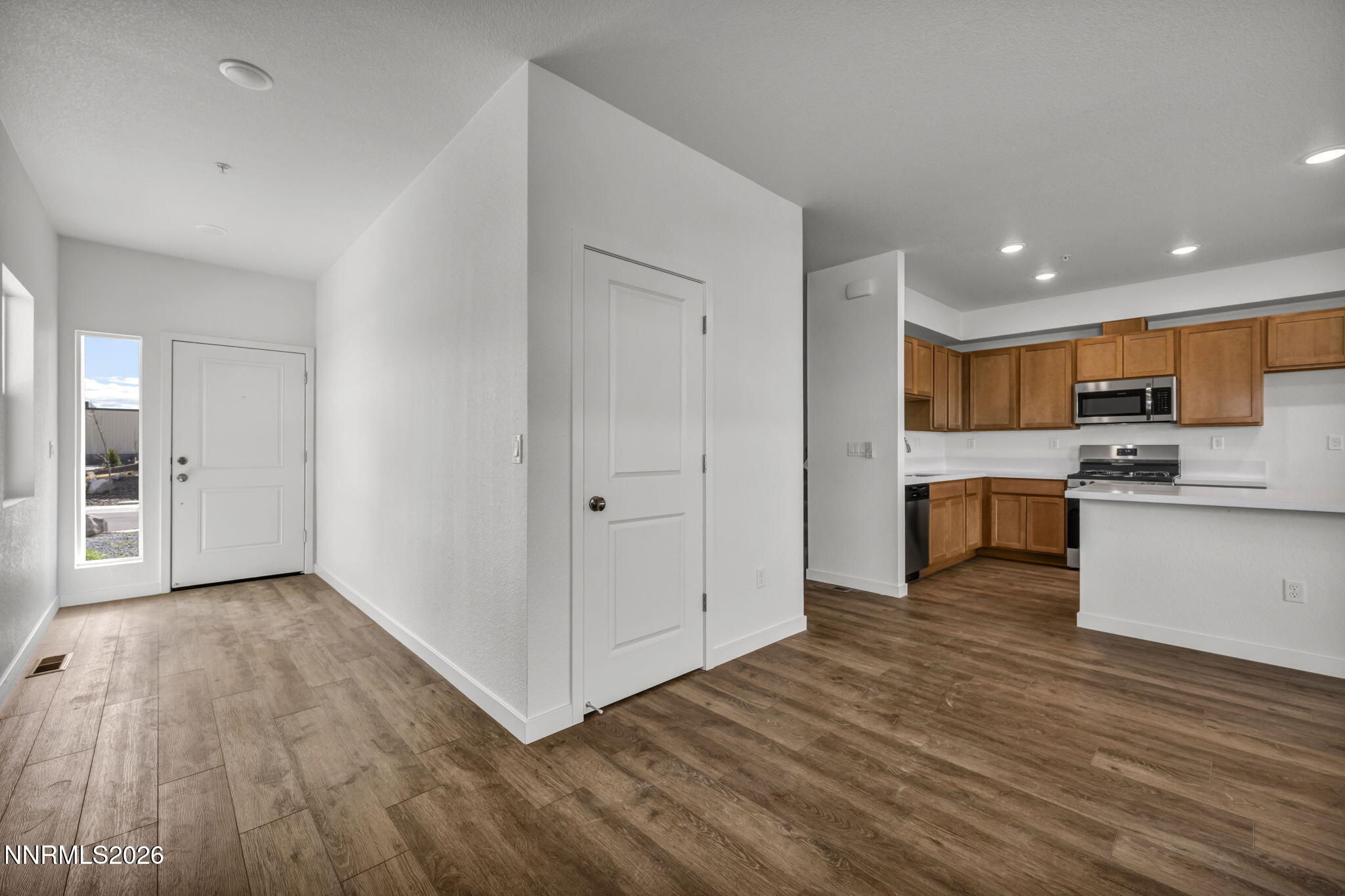 260 Green Lane Property Photo 4