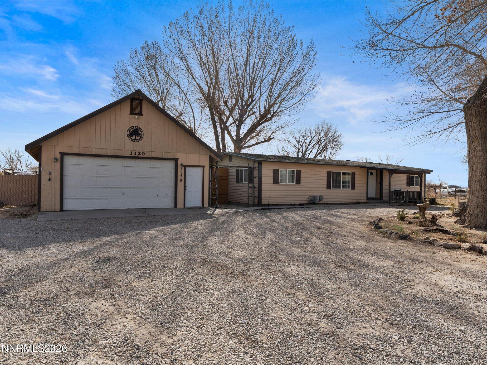 3320 Della Circle Property Photo 5
