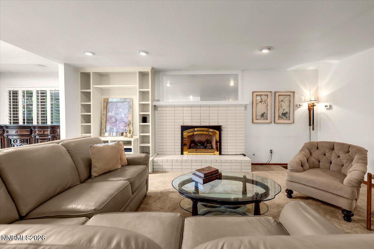 100 Moore Lane Property Photo 12
