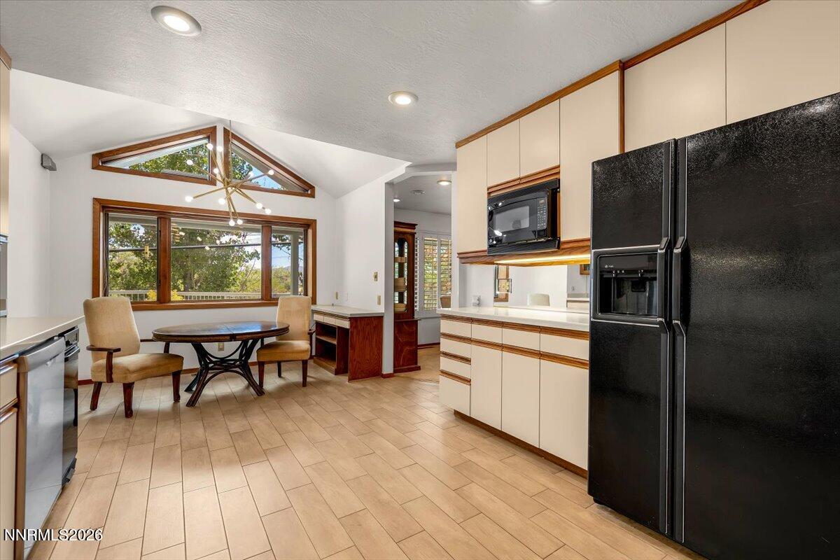 100 Moore Lane Property Photo 19