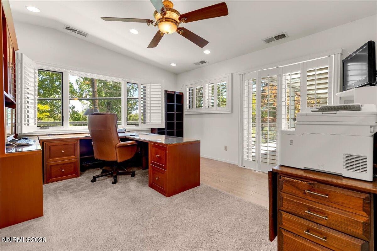 100 Moore Lane Property Photo 25