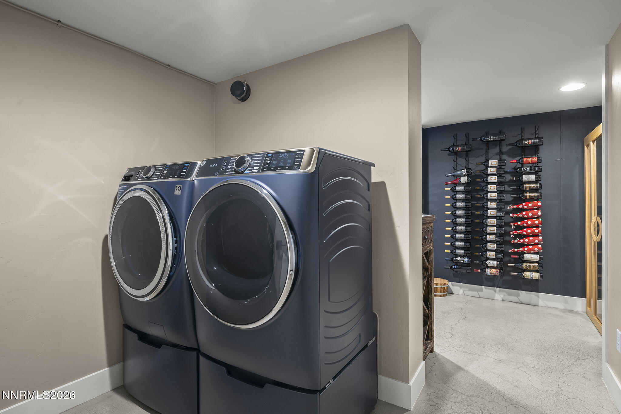 1085 Sharon Way Property Photo 35