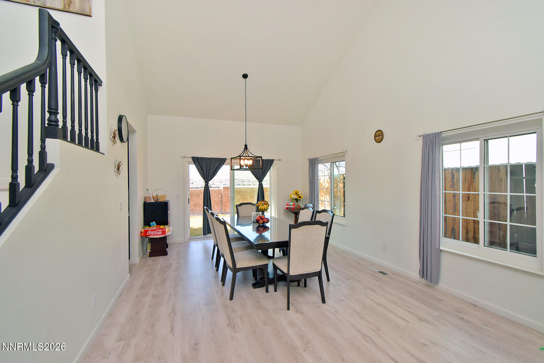 5435 Santa Rosa Avenue Property Photo 5