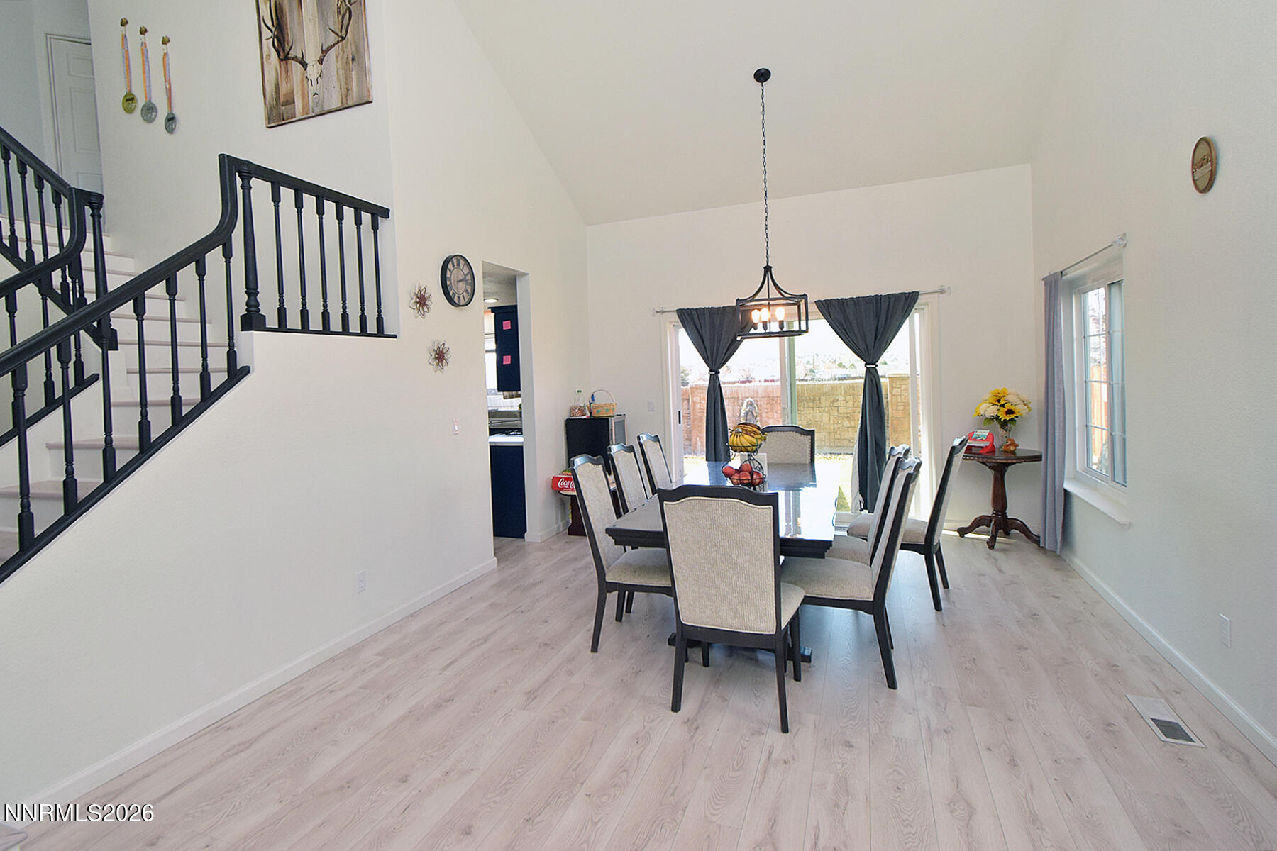 5435 Santa Rosa Avenue Property Photo 6