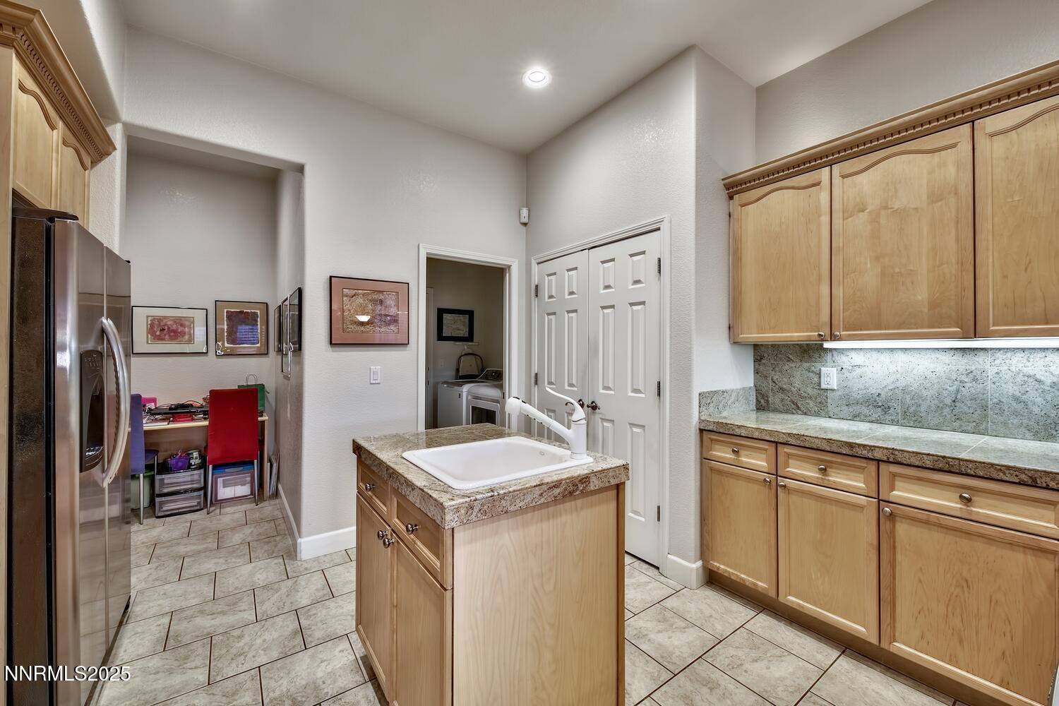 5710 N White Sands Road Property Photo 17