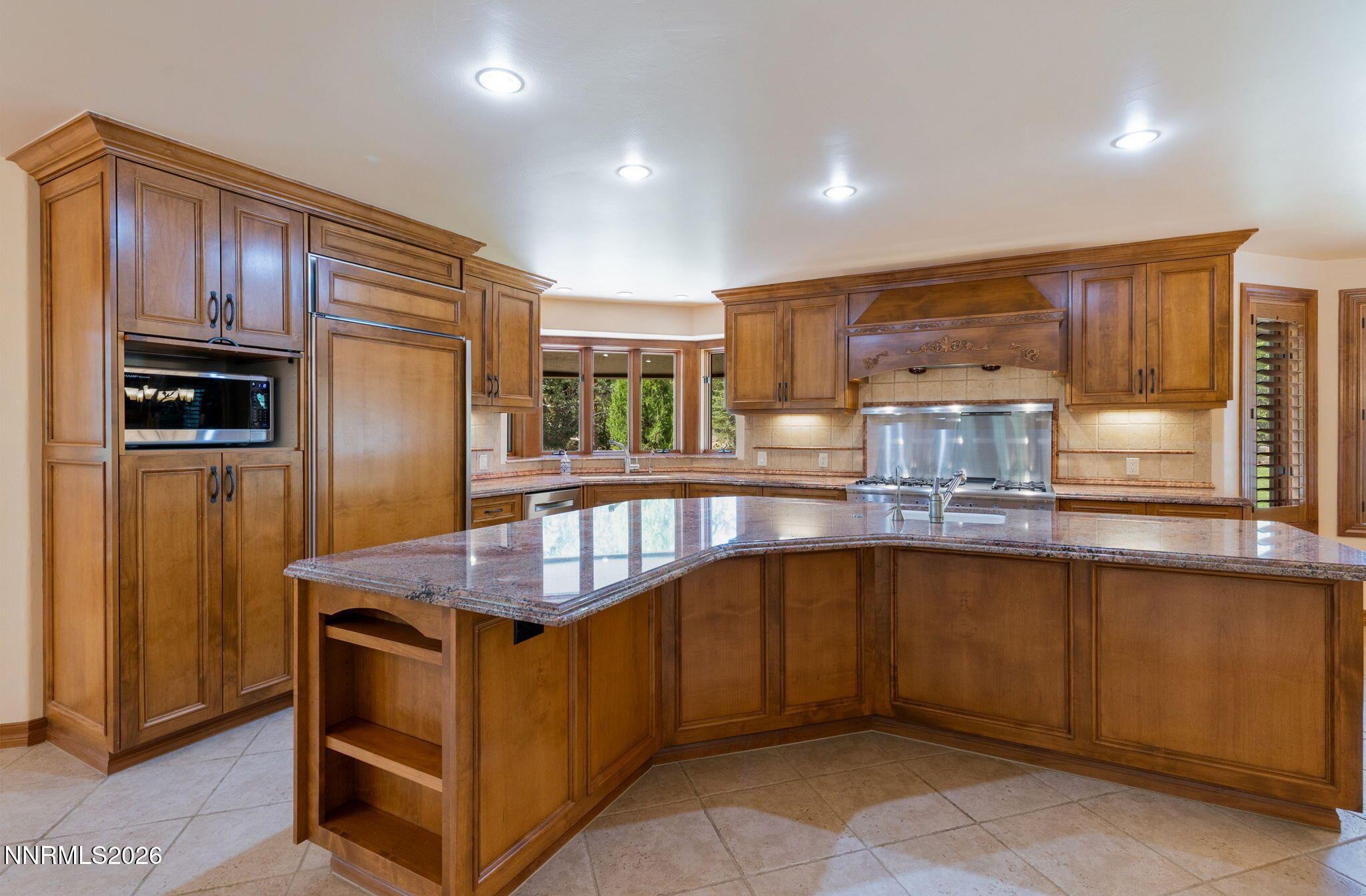 360 Sylvan Court Property Photo 10