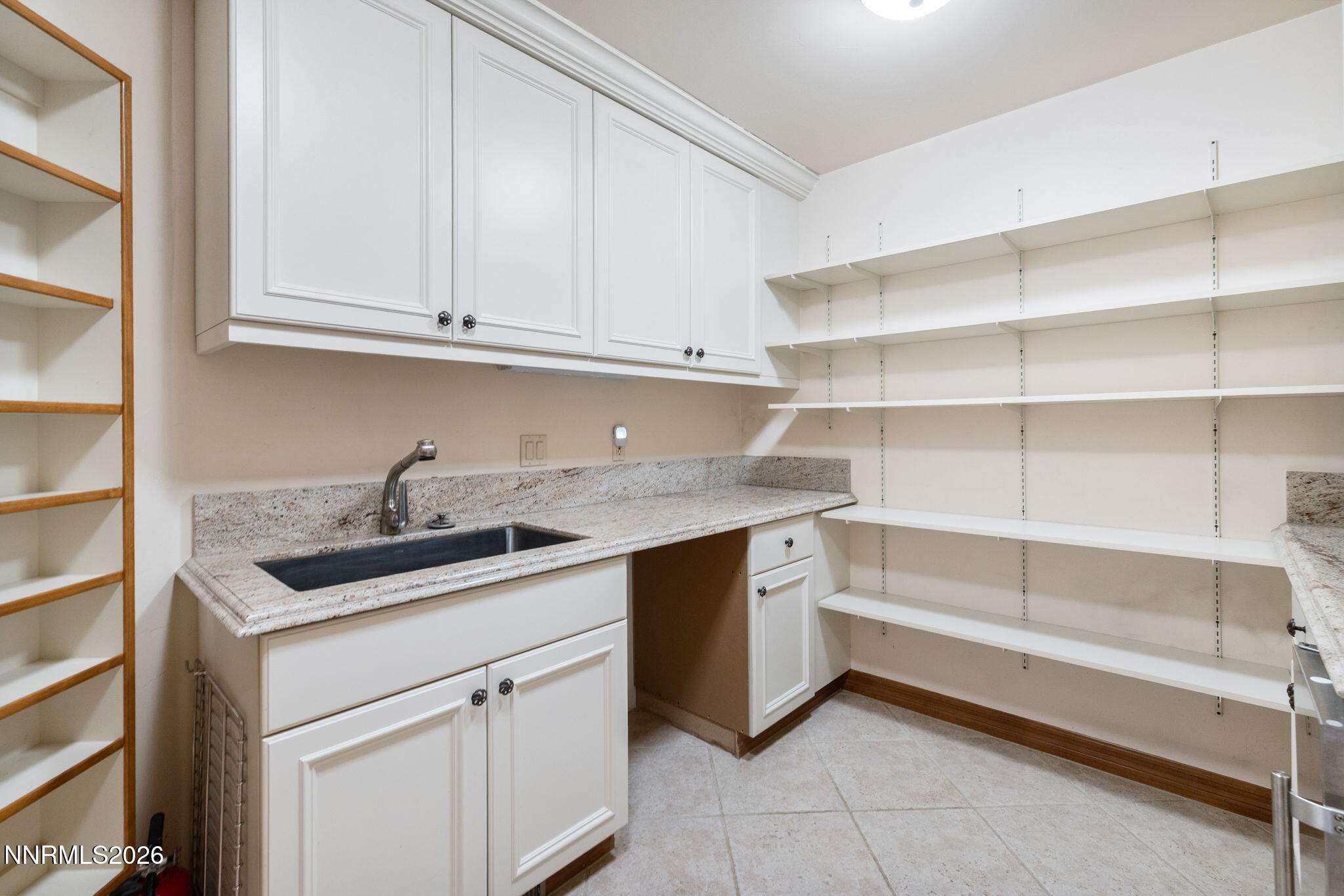360 Sylvan Court Property Photo 18