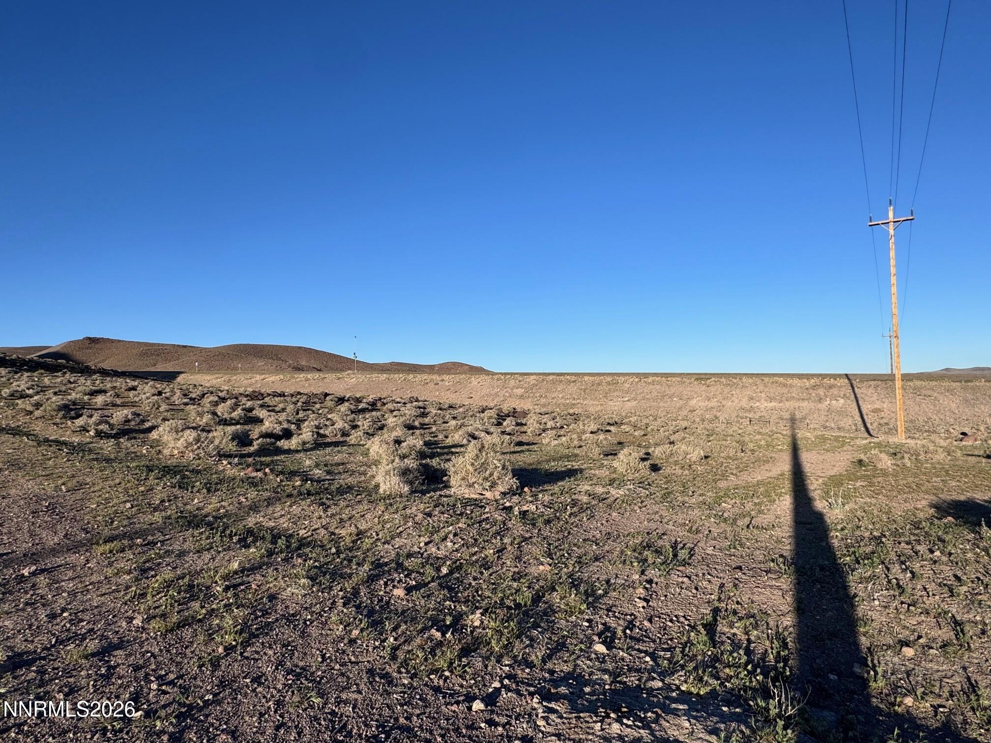1725 Hwy 95a Property Photo 5