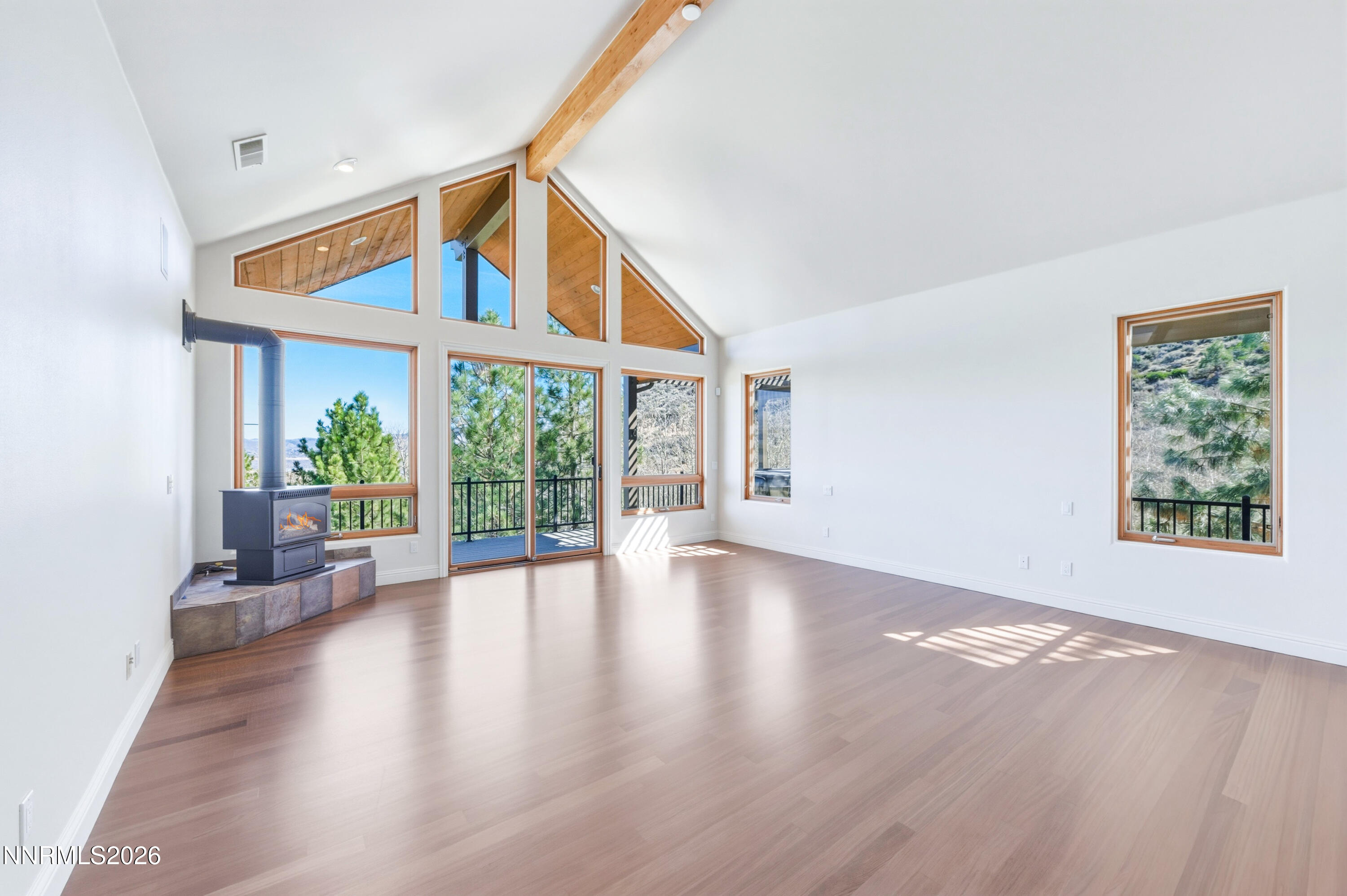 7450 Bryan Canyon Road Property Photo 13