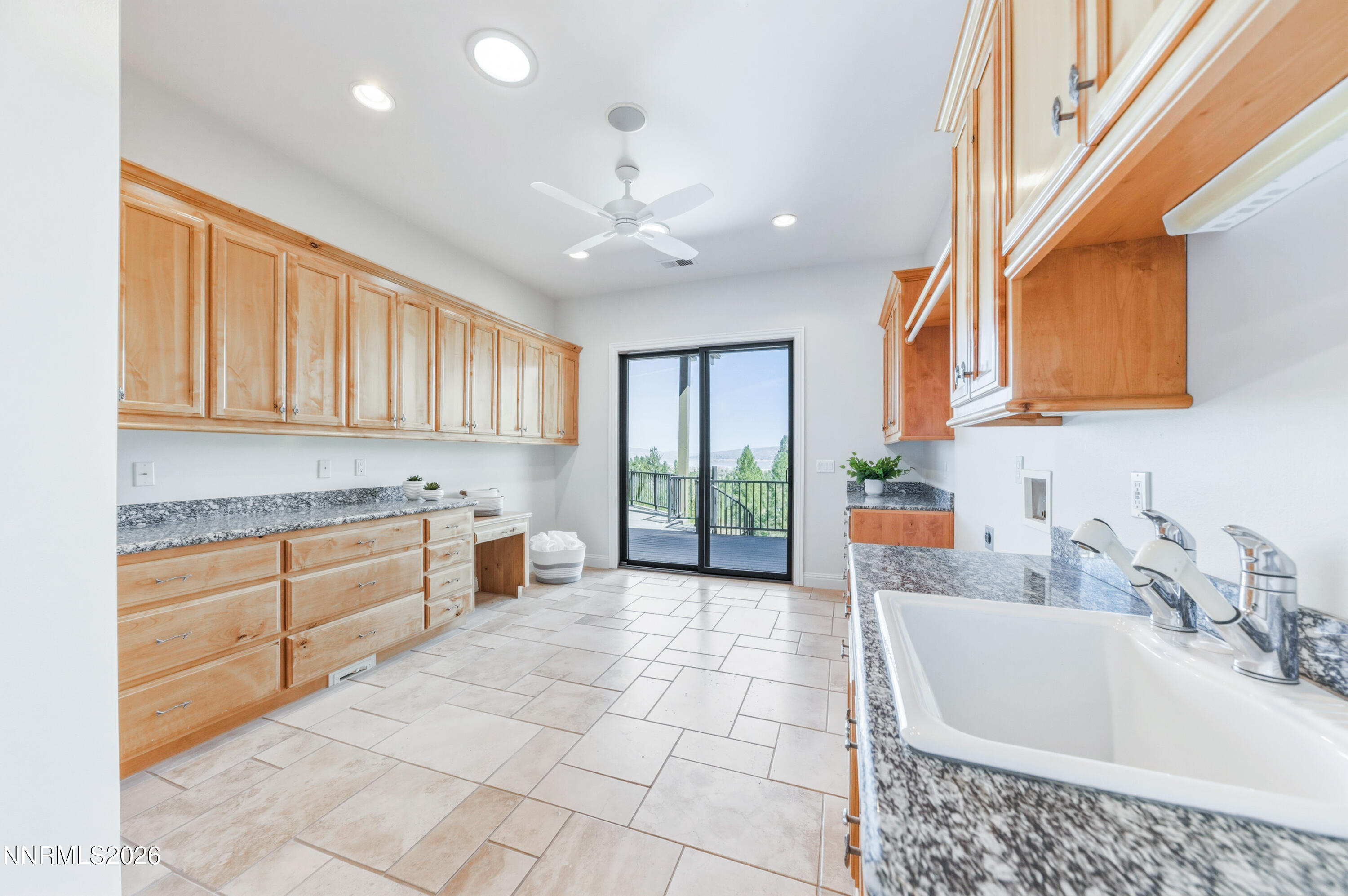 7450 Bryan Canyon Road Property Photo 17