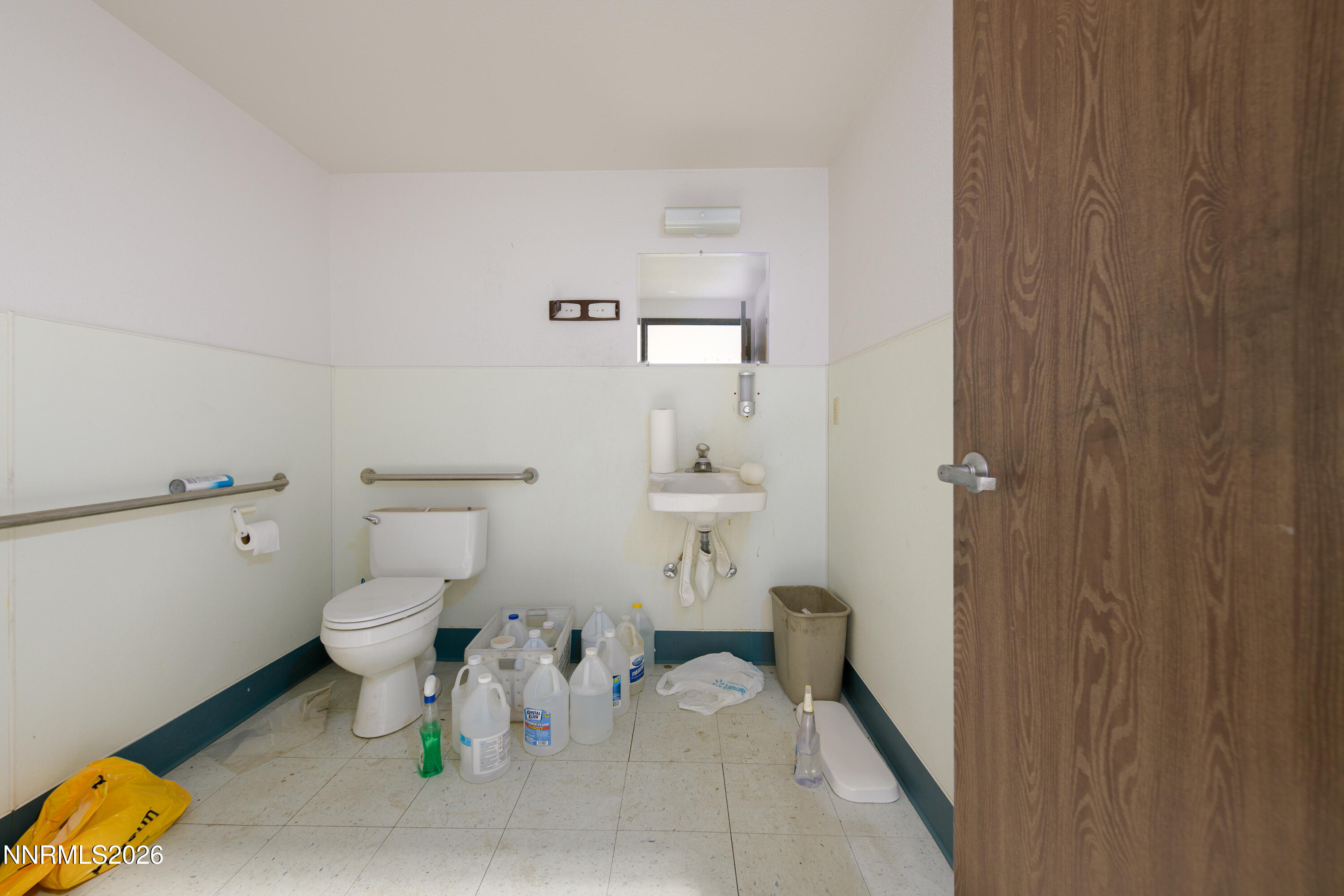2562 Silver State Parkway D1 Property Photo 9