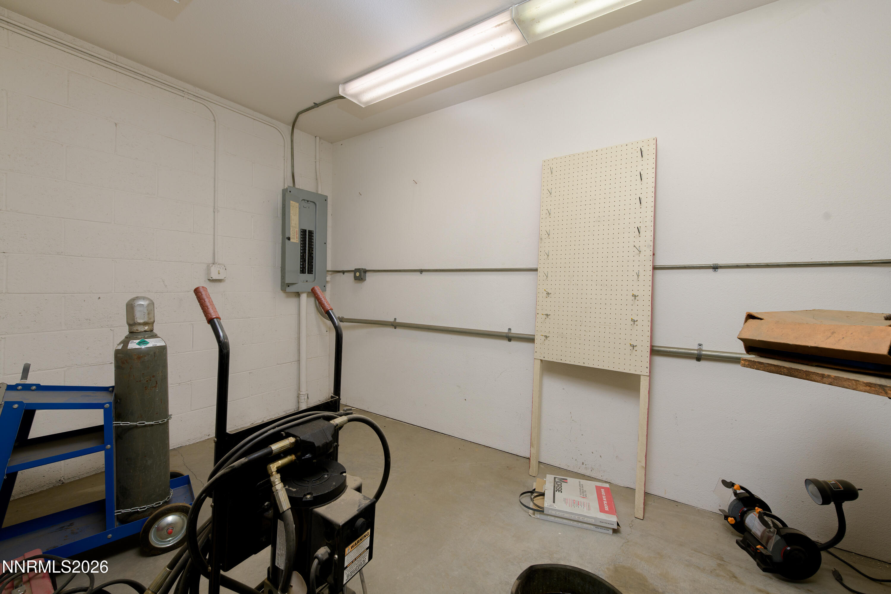 2562 Silver State Parkway D1 Property Photo 10