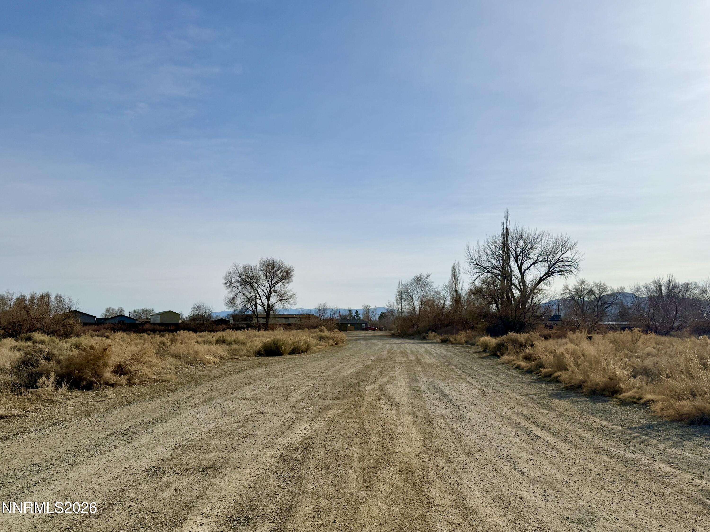 13 E Hwy 95a Property Photo 10