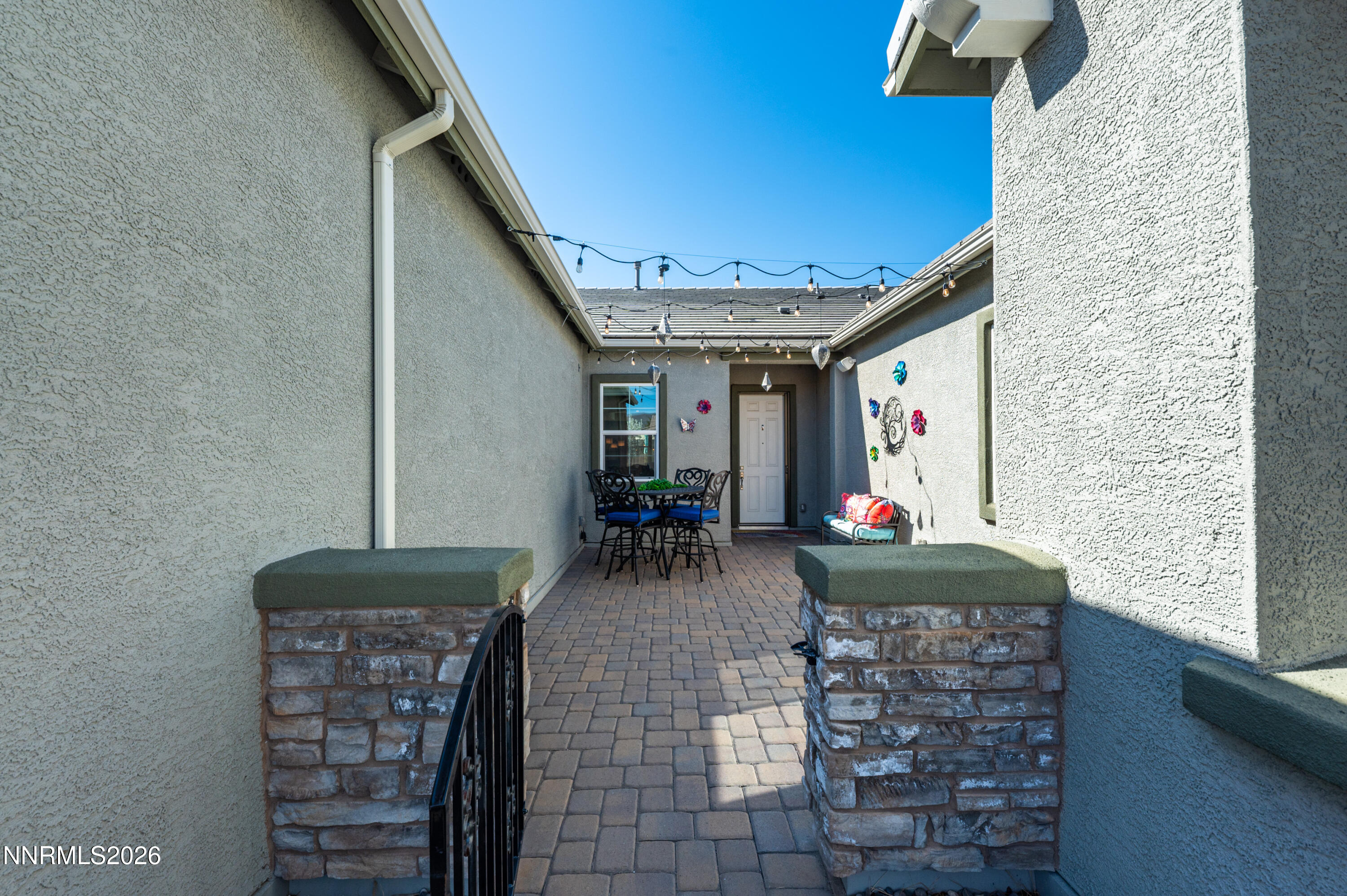 9831 Dyevera Lane Property Photo 4