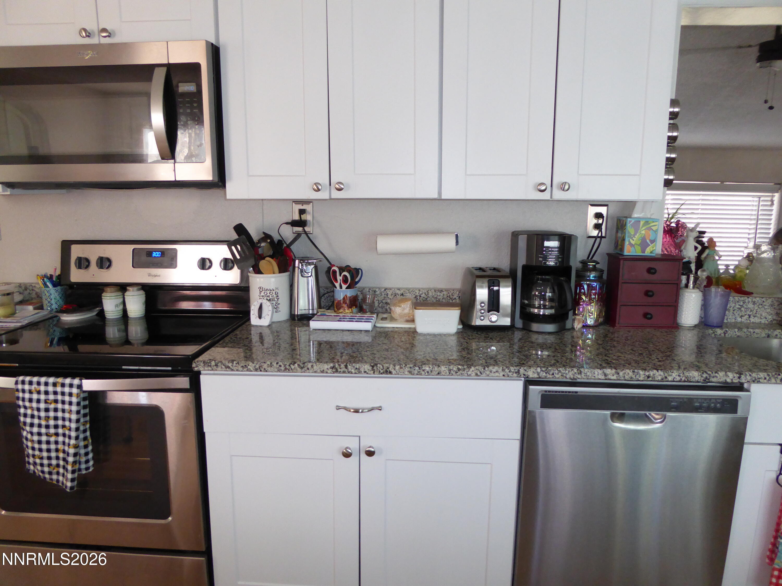 337 Ogden Avenue Property Photo 14