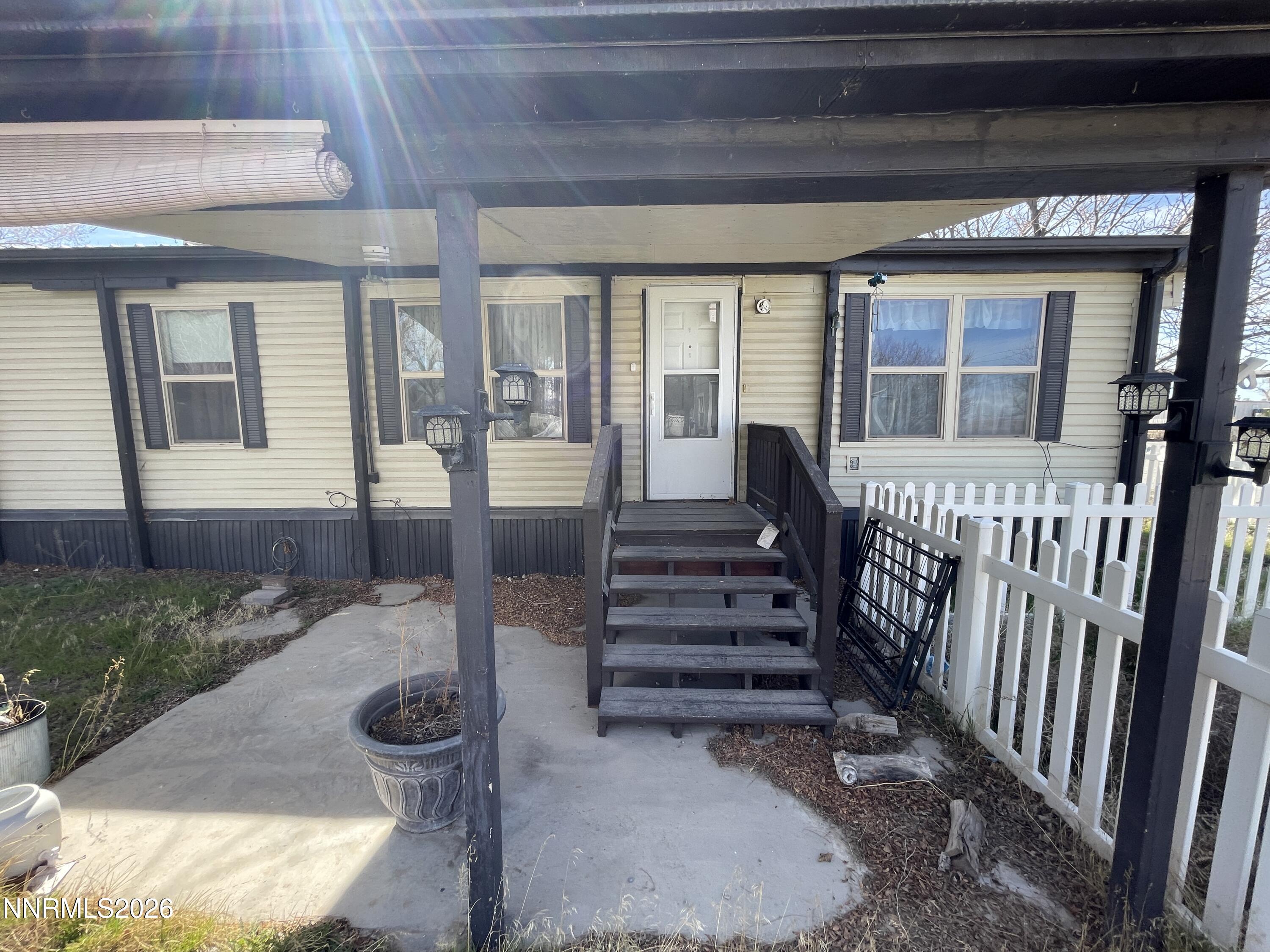 395 Nevada Avenue Property Photo 2