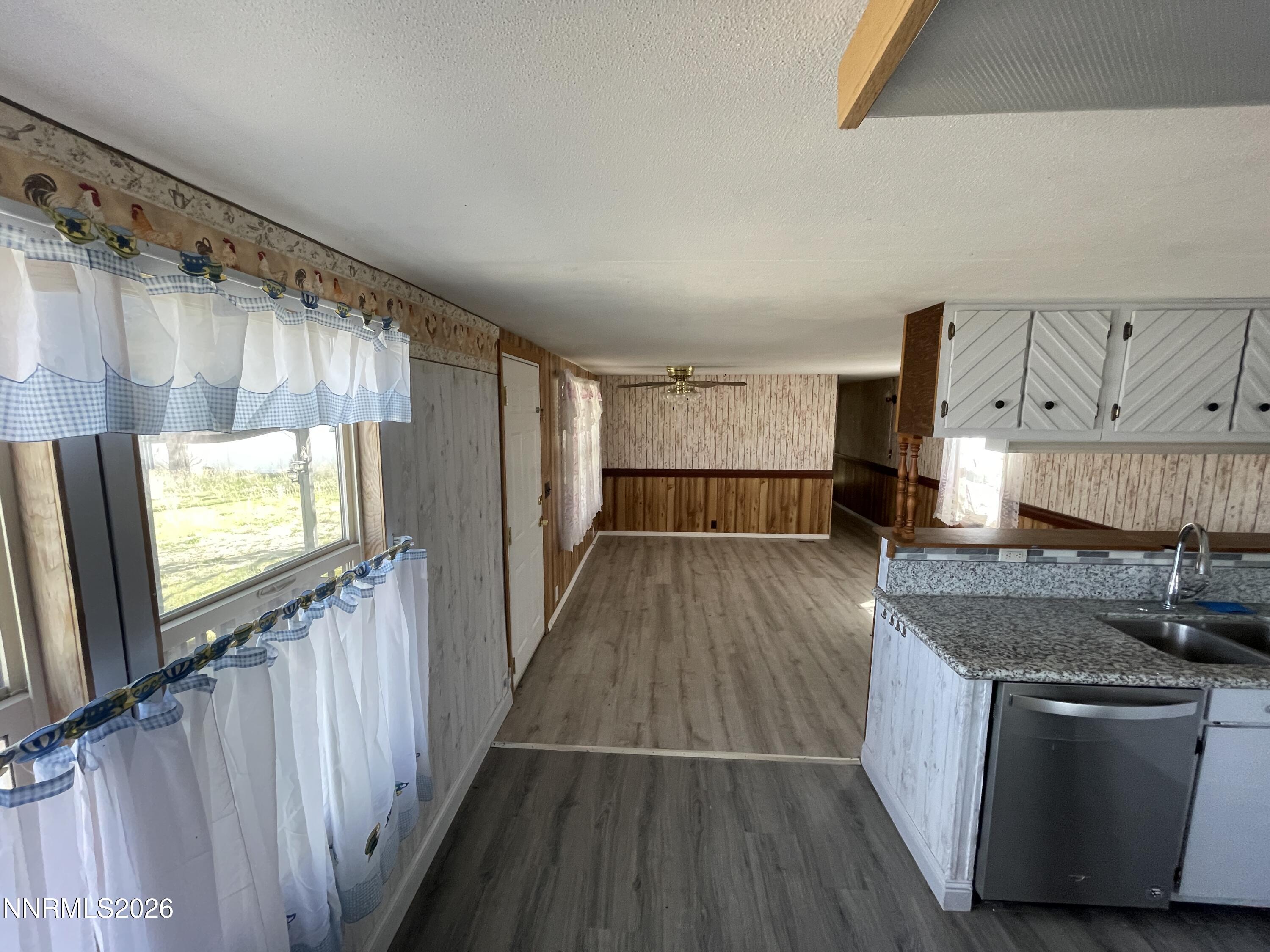 395 Nevada Avenue Property Photo 6