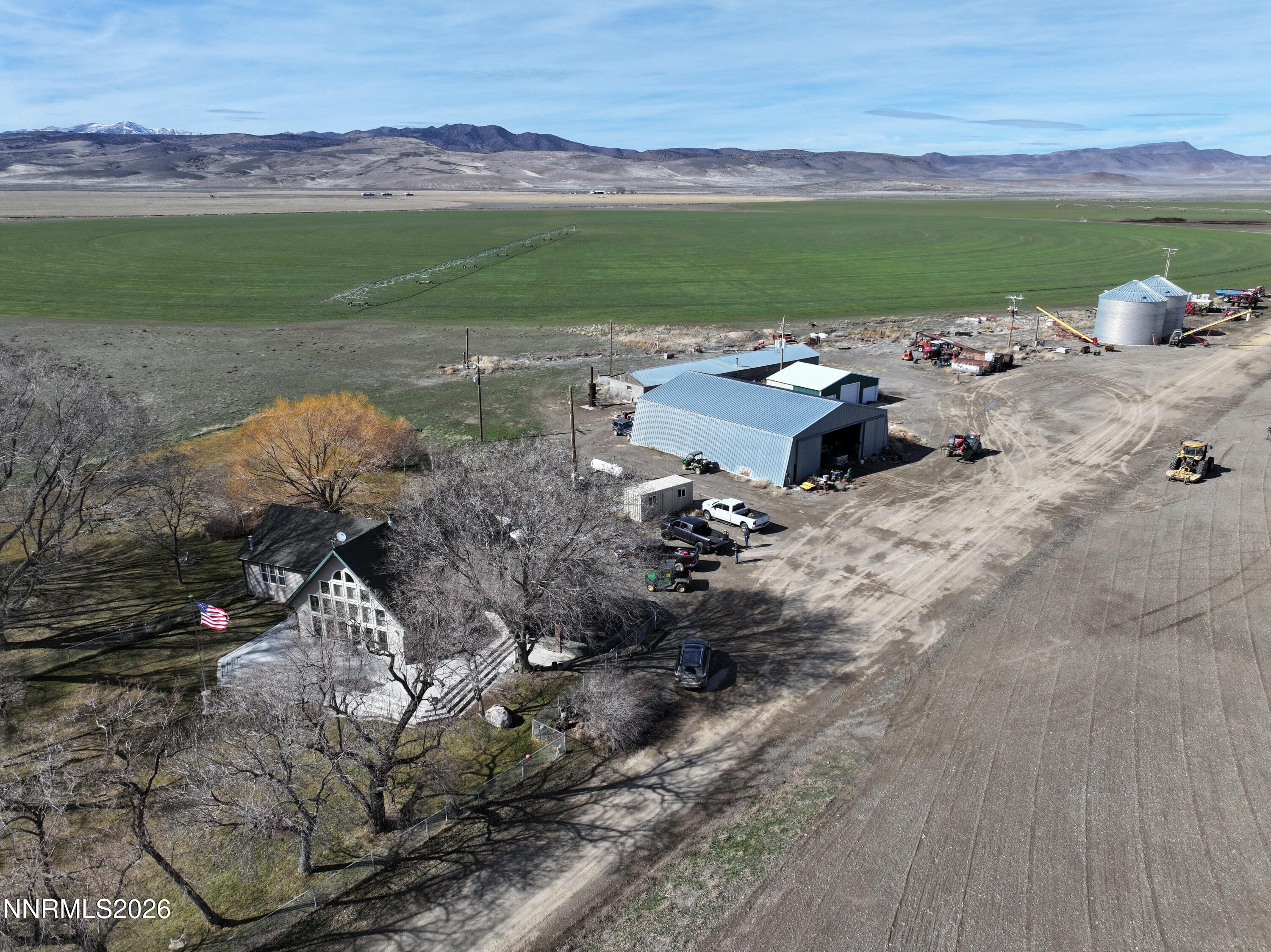 0 Nv-305 Property Photo 6