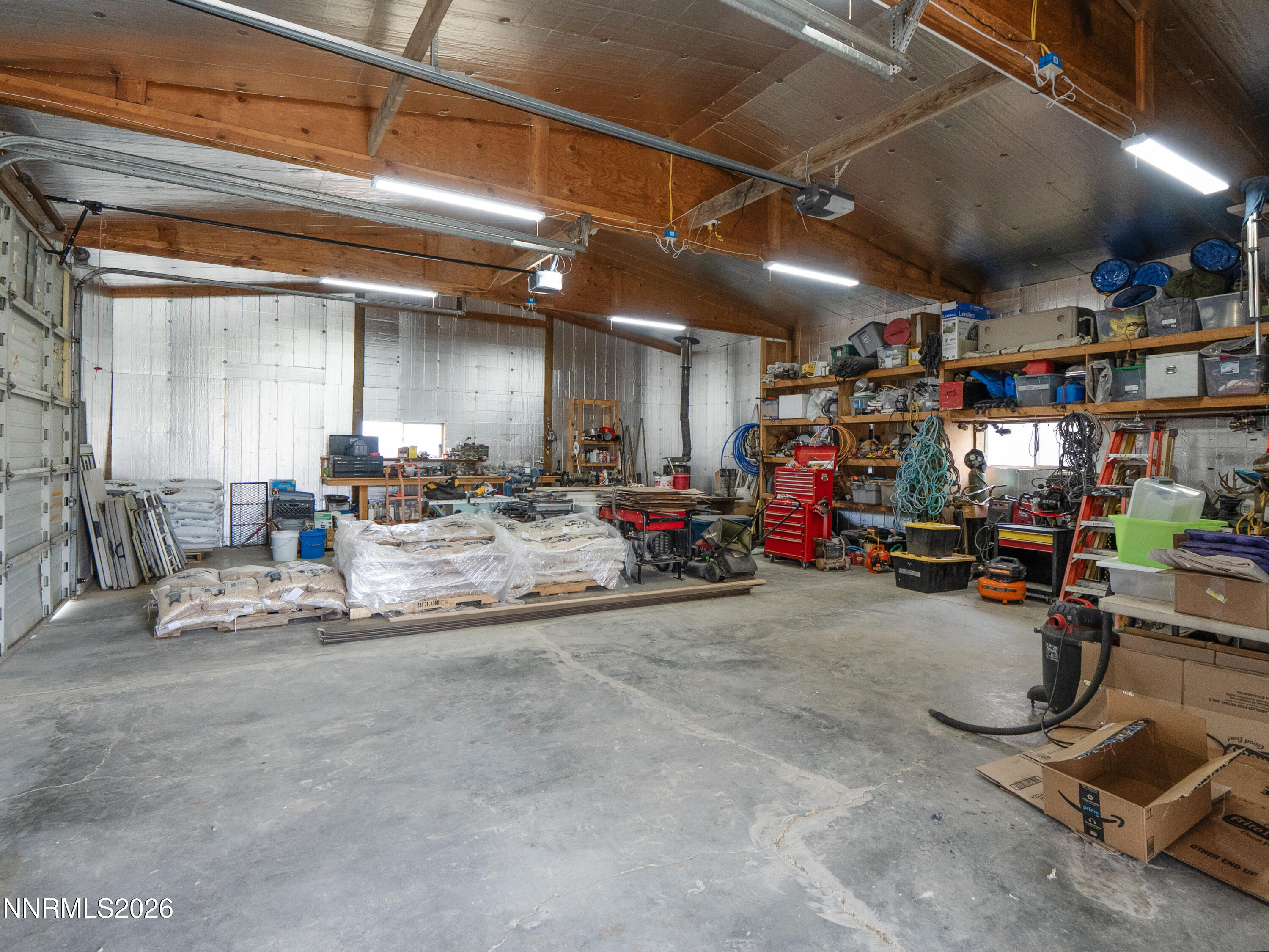 2625 Muddy Road Property Photo 6