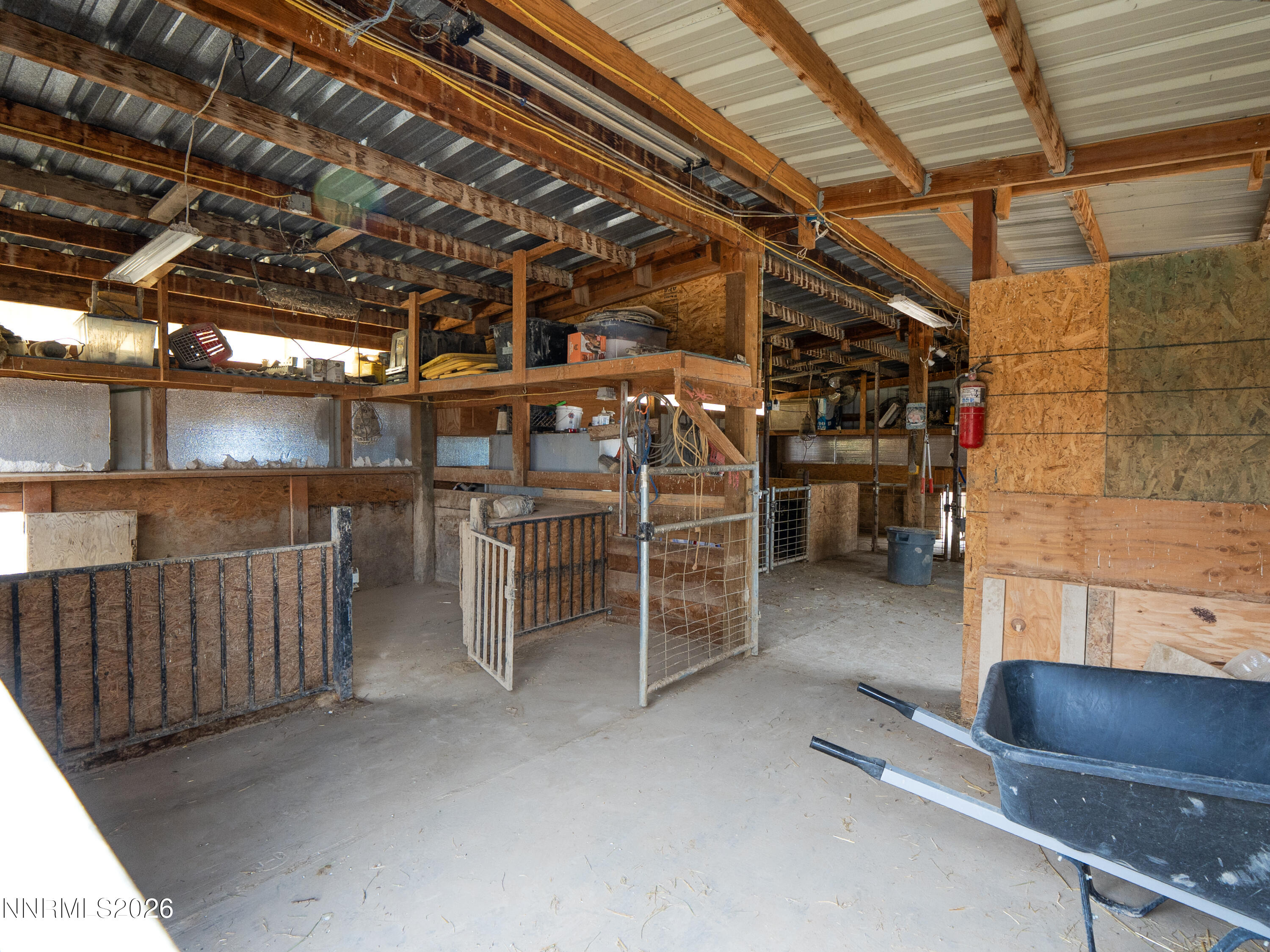 2625 Muddy Road Property Photo 9