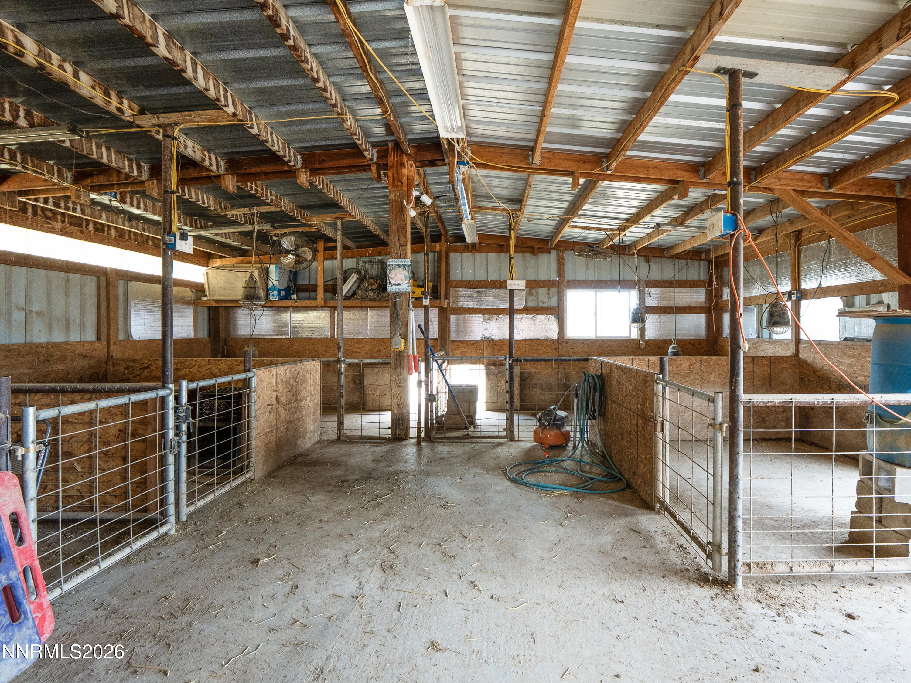 2625 Muddy Road Property Photo 10