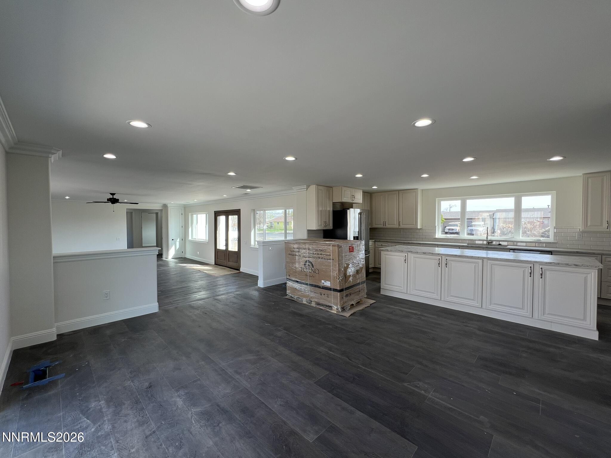 95 Hercules Drive Property Photo 6