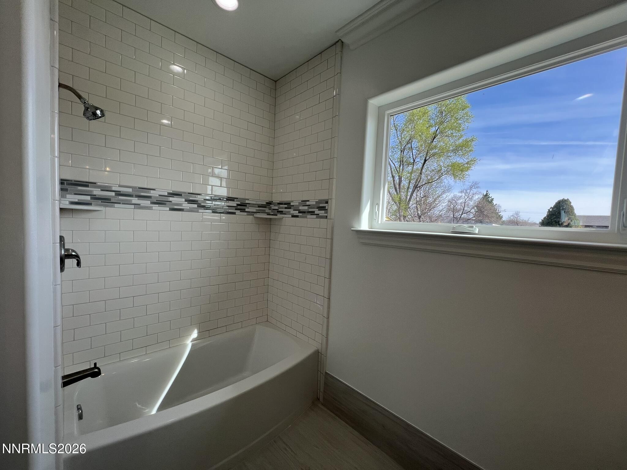 95 Hercules Drive Property Photo 16