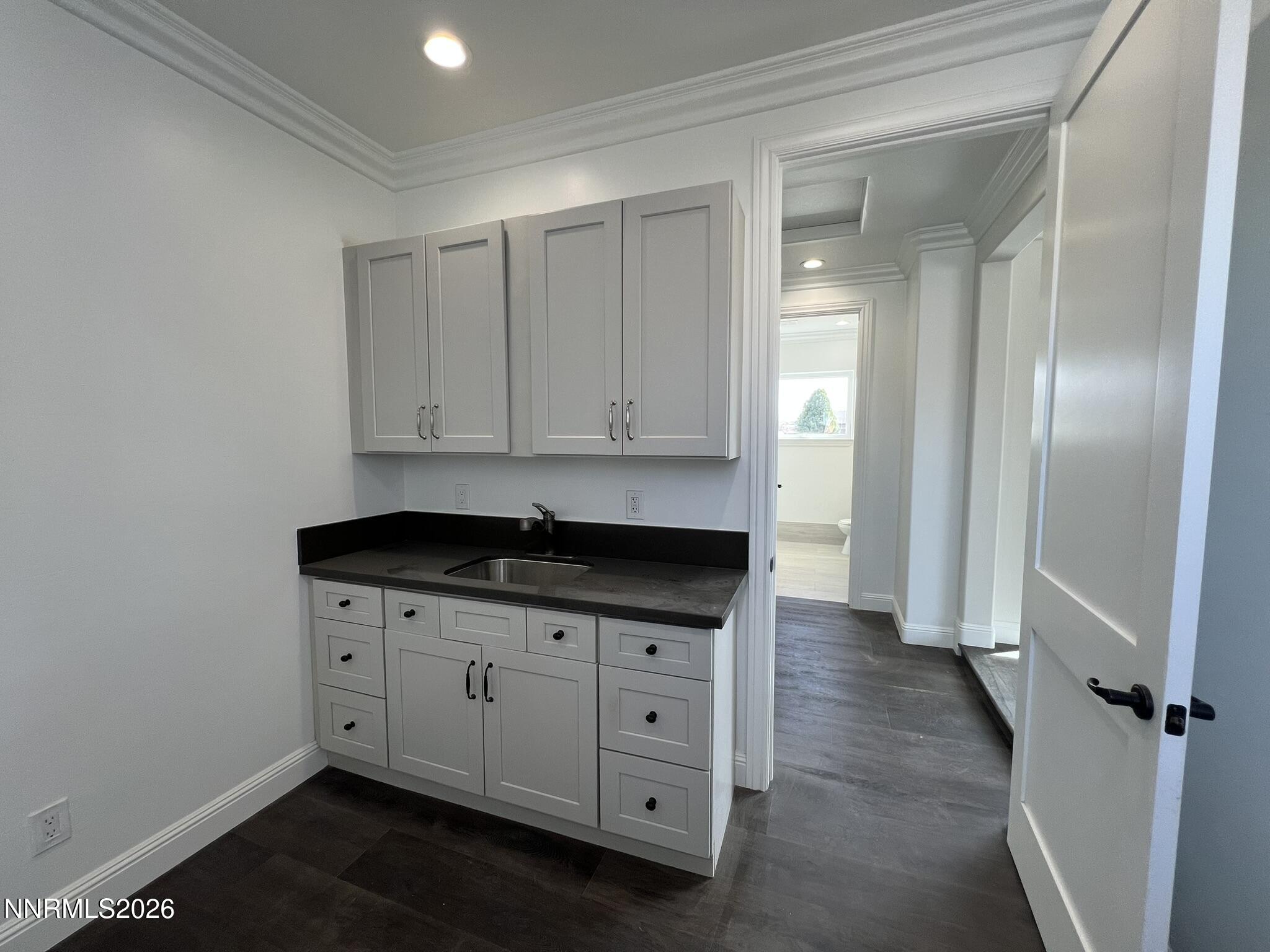 95 Hercules Drive Property Photo 17