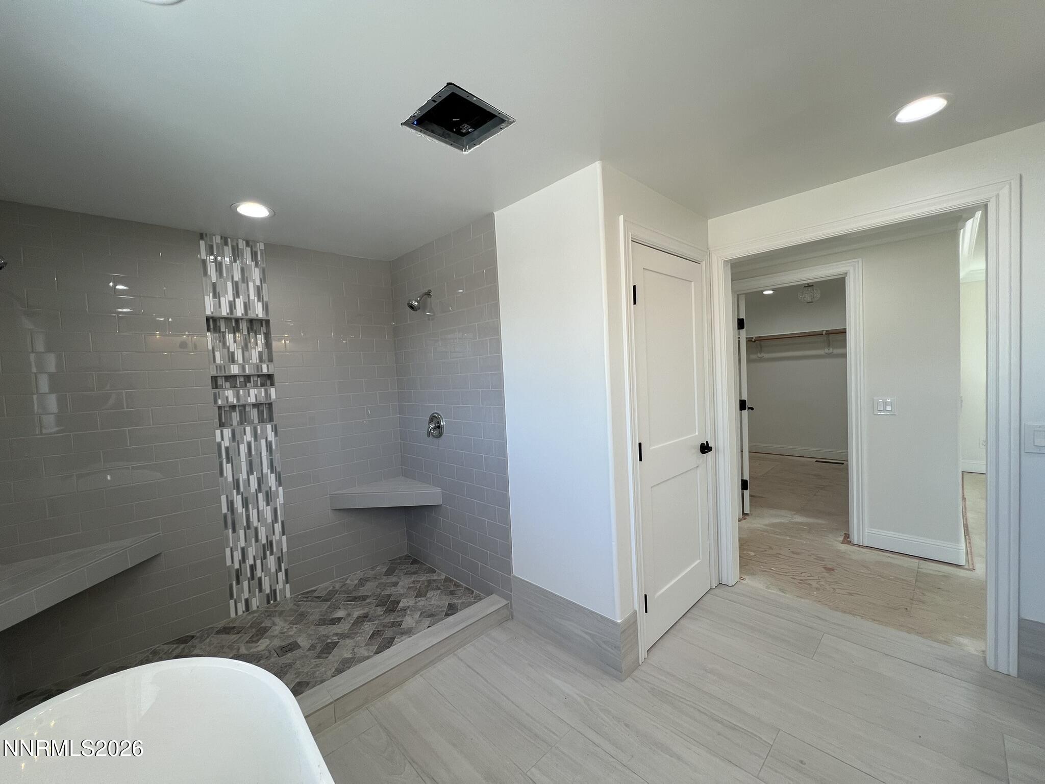 95 Hercules Drive Property Photo 24