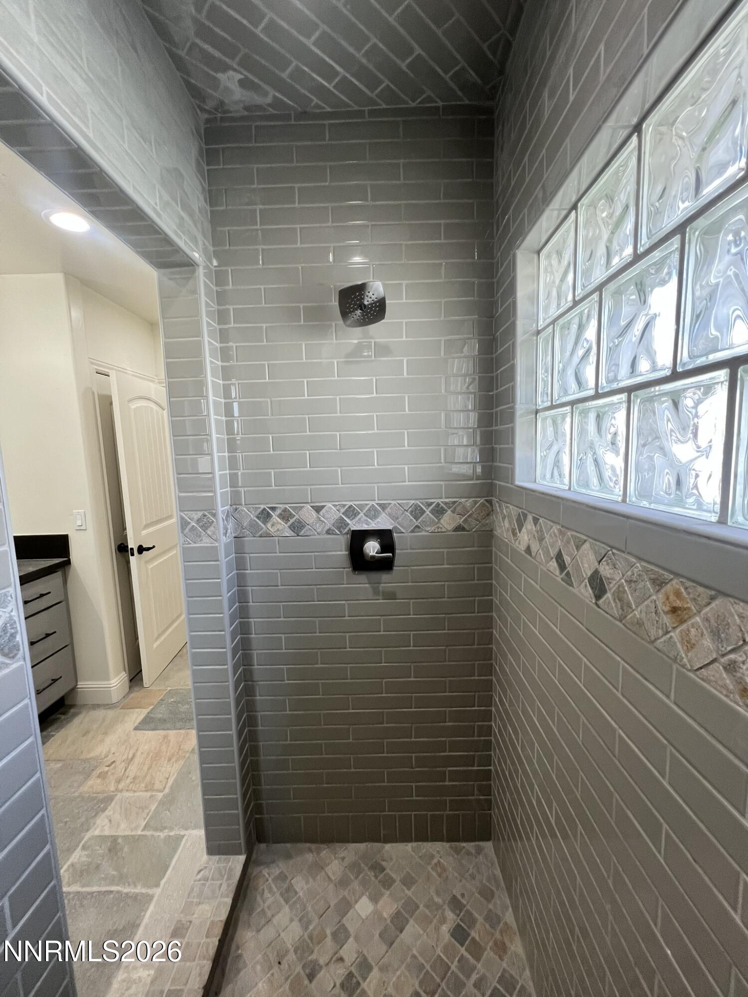 1832 H Street Property Photo 10