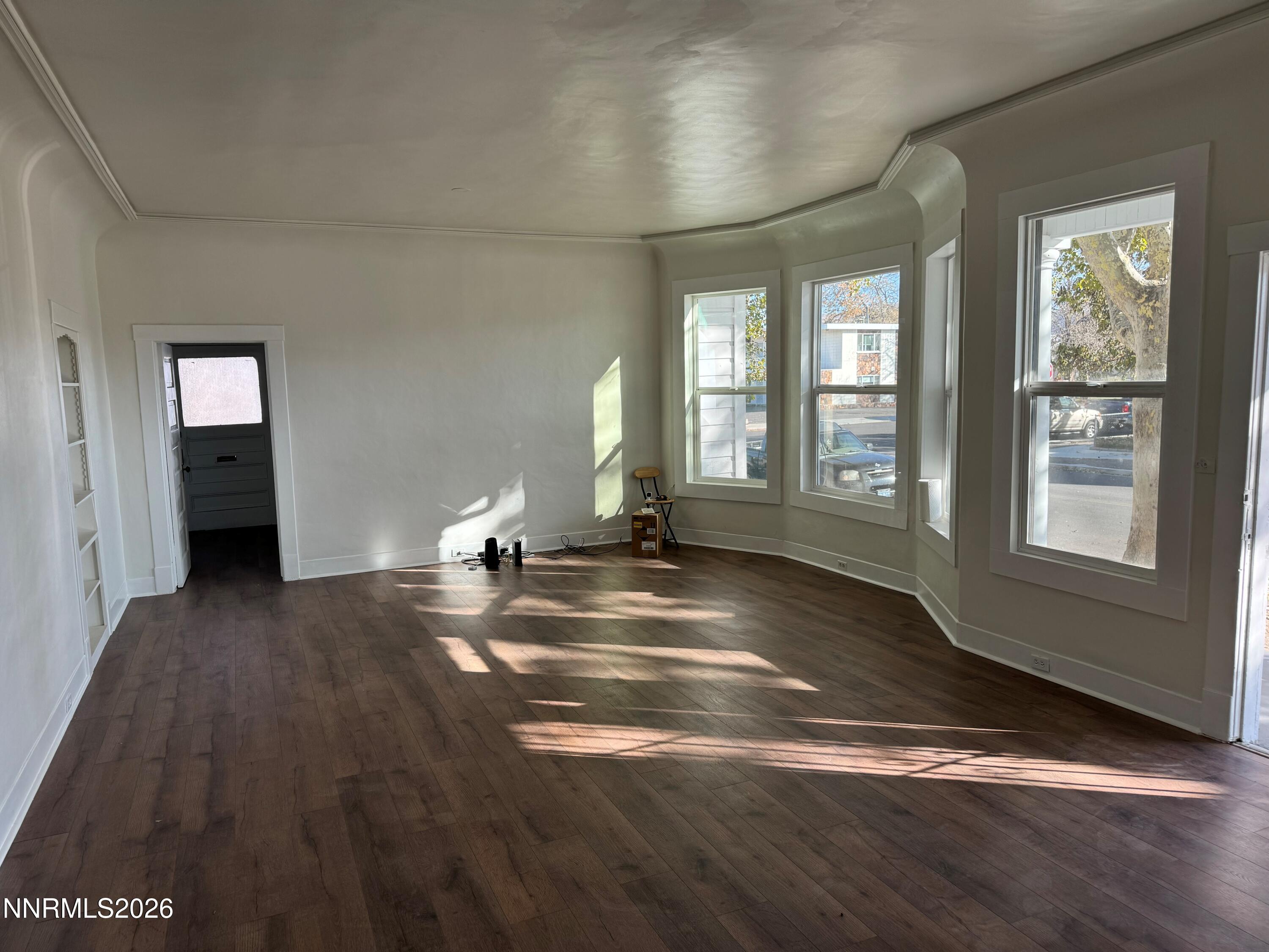 401 6th Street Property Photo 6