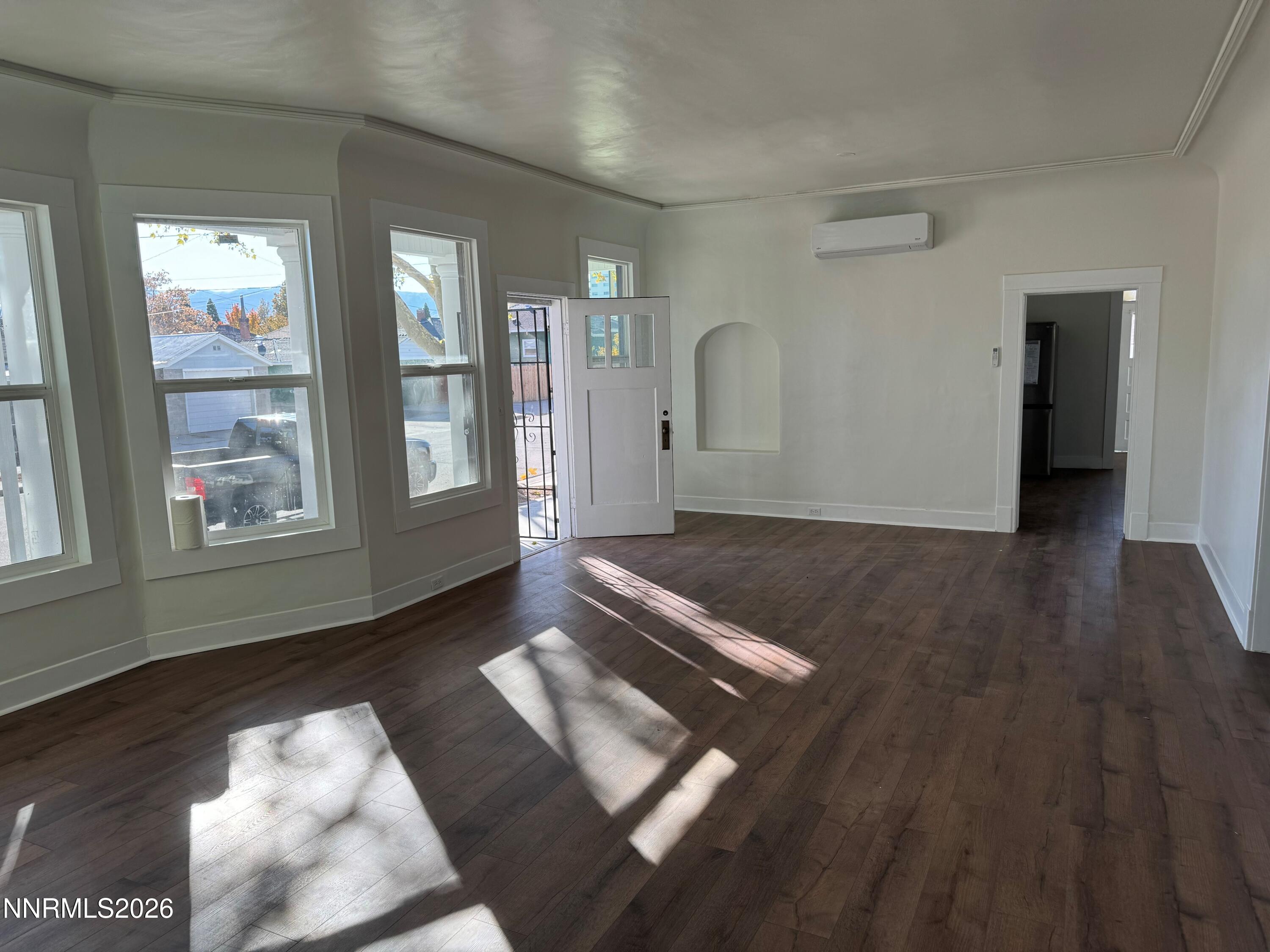 401 6th Street Property Photo 7