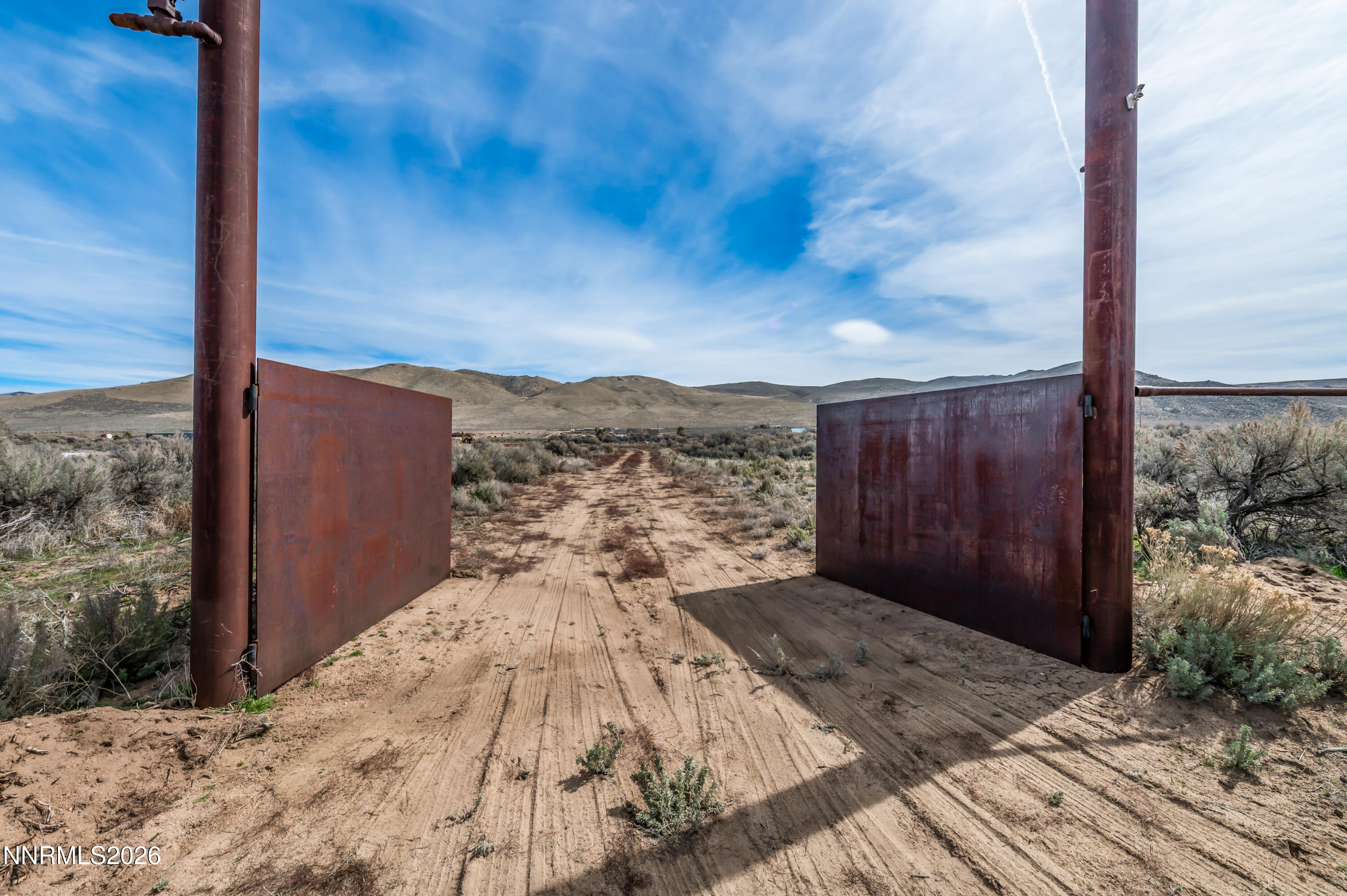 15700 Dry Valley Road Property Photo 3