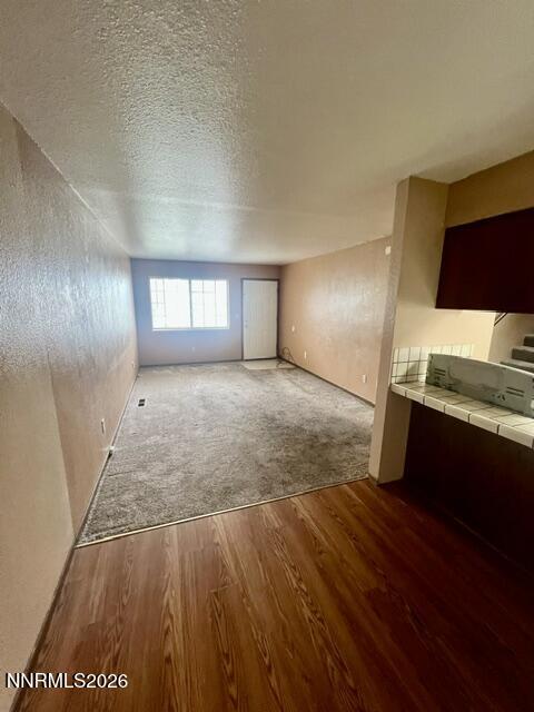 841 W Center Street Property Photo 9