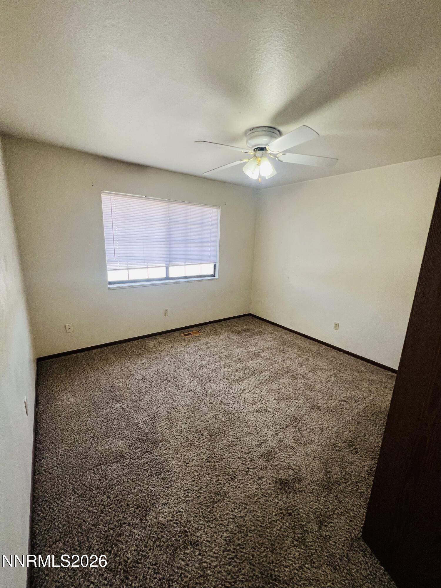 861 W Center Street Property Photo 10
