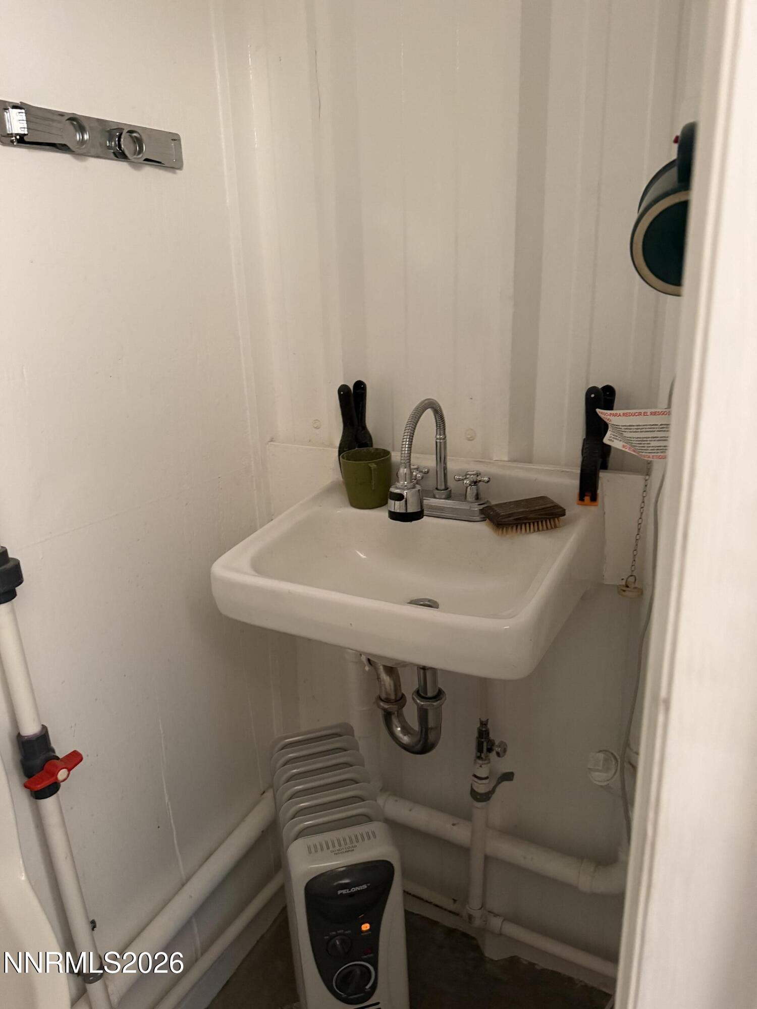 100 Larson Boulevard Property Photo 41