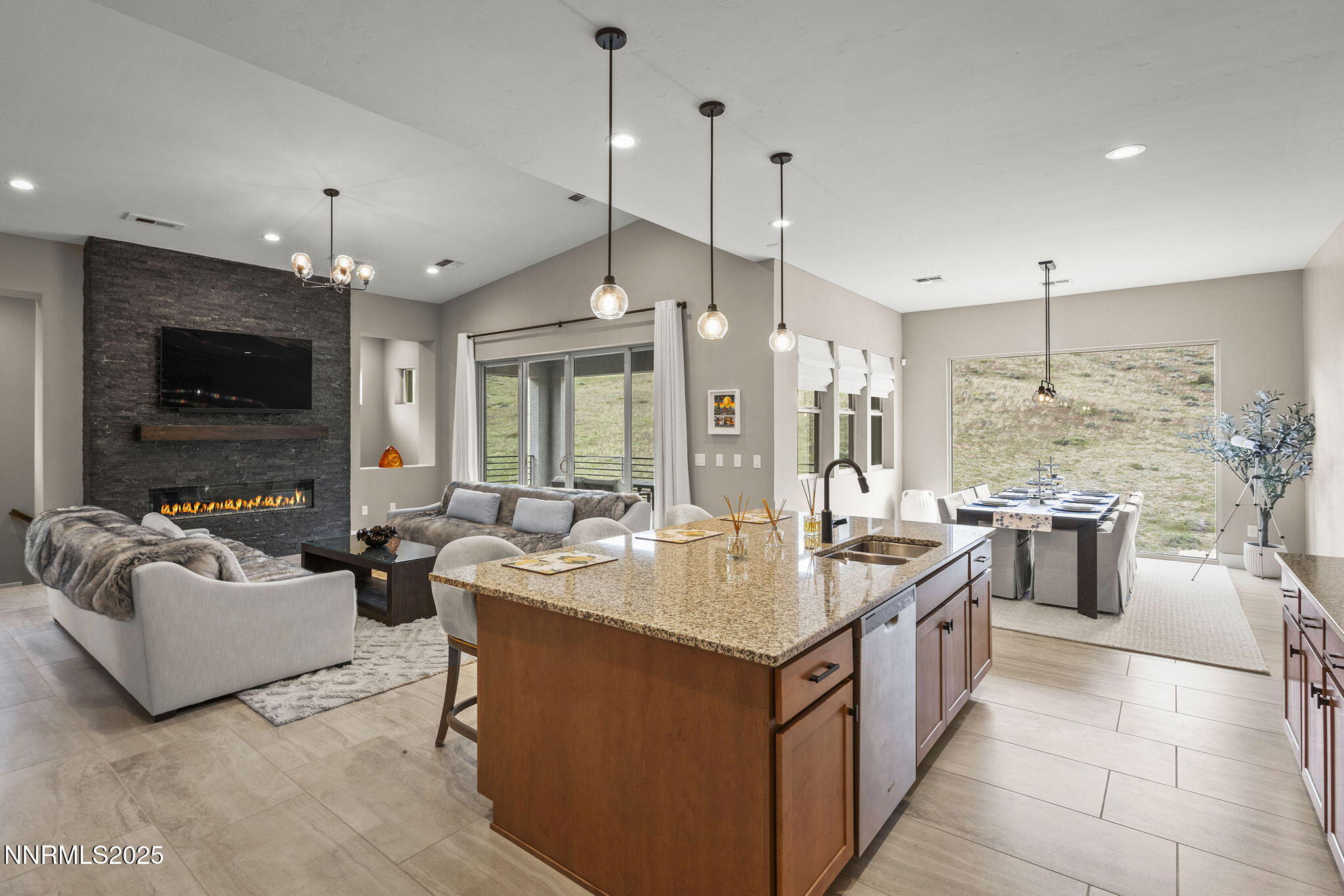 9129 Wild Skies Way Property Photo 14