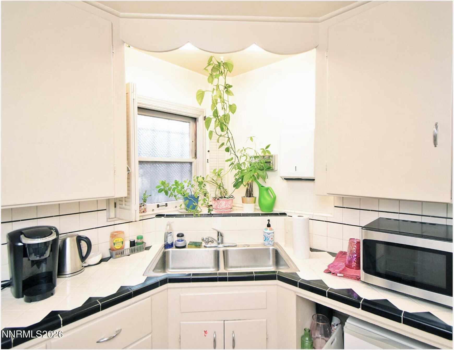 770 Mill Street Property Photo 3