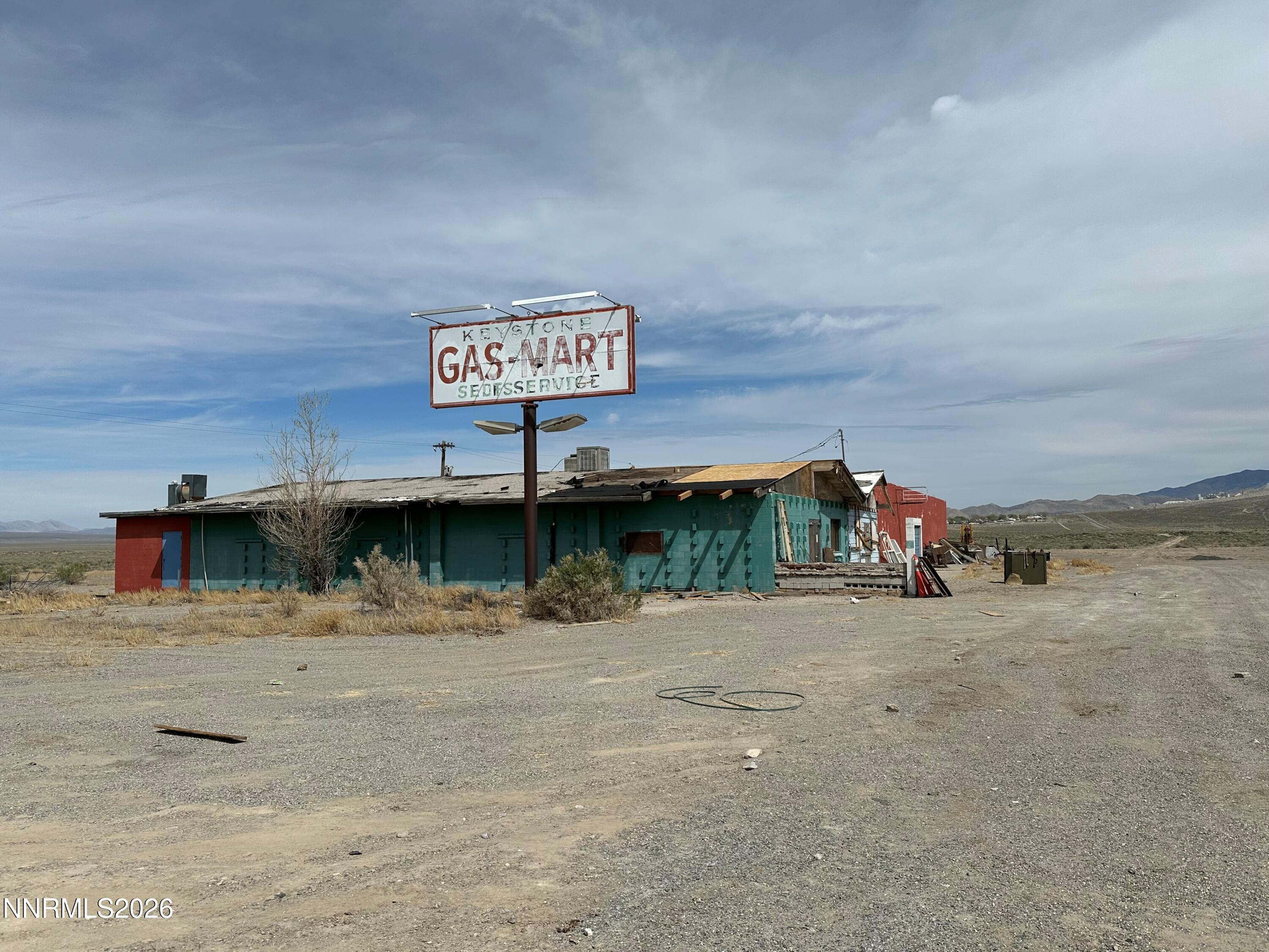 6735 Nevada 361 Property Photo 1