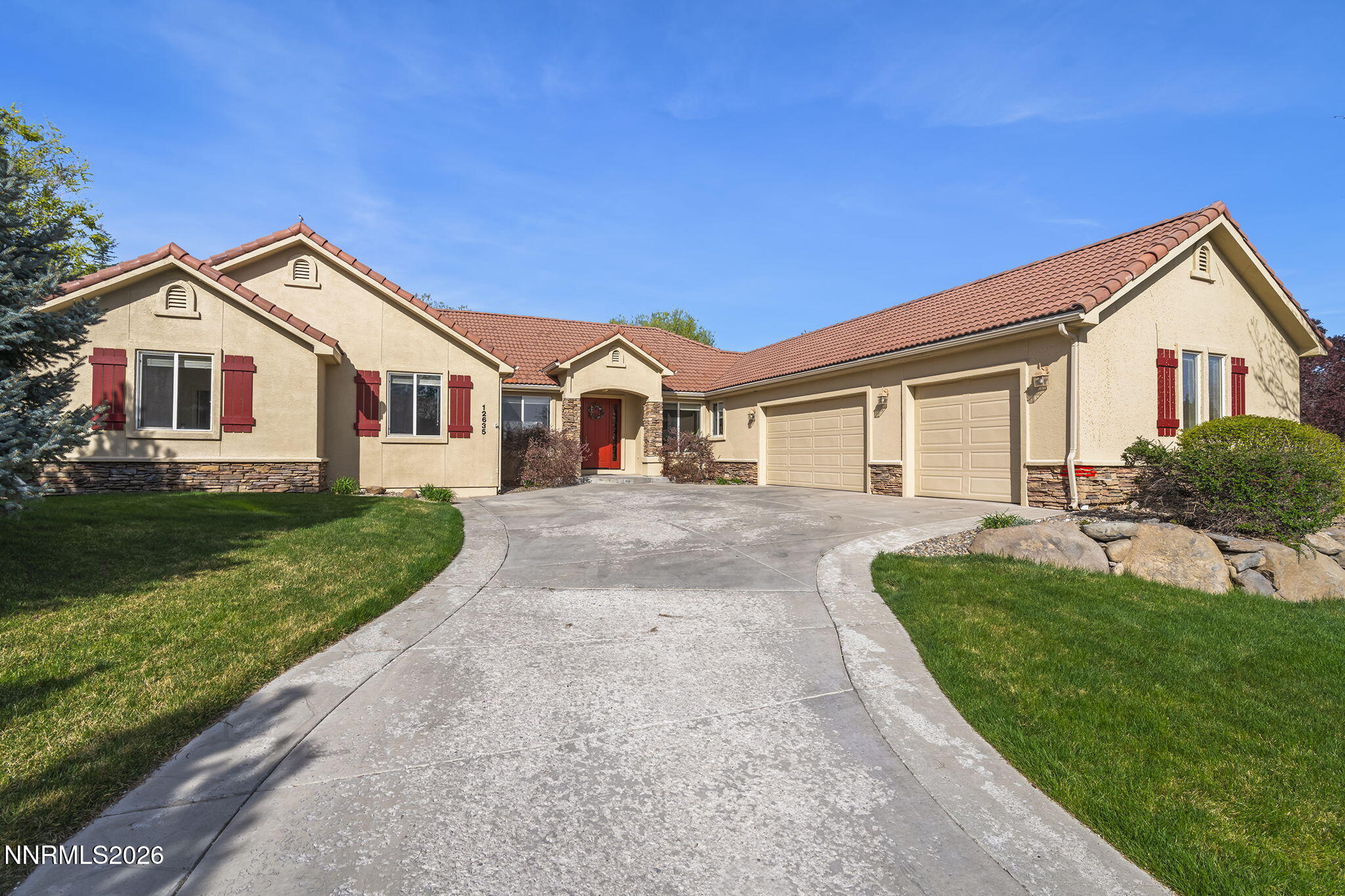12635 Silver Wolf Road Property Photo 4