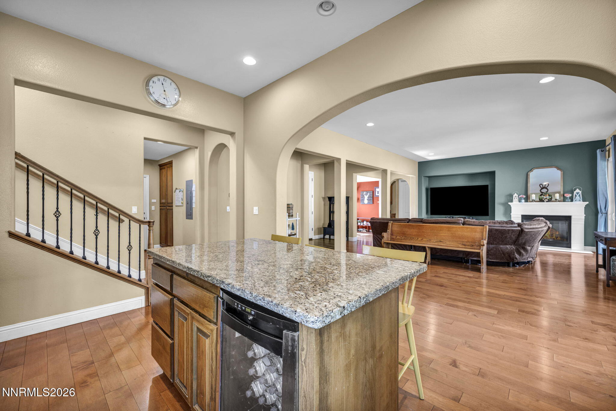 2862 Voight Canyon Drive Property Photo 6