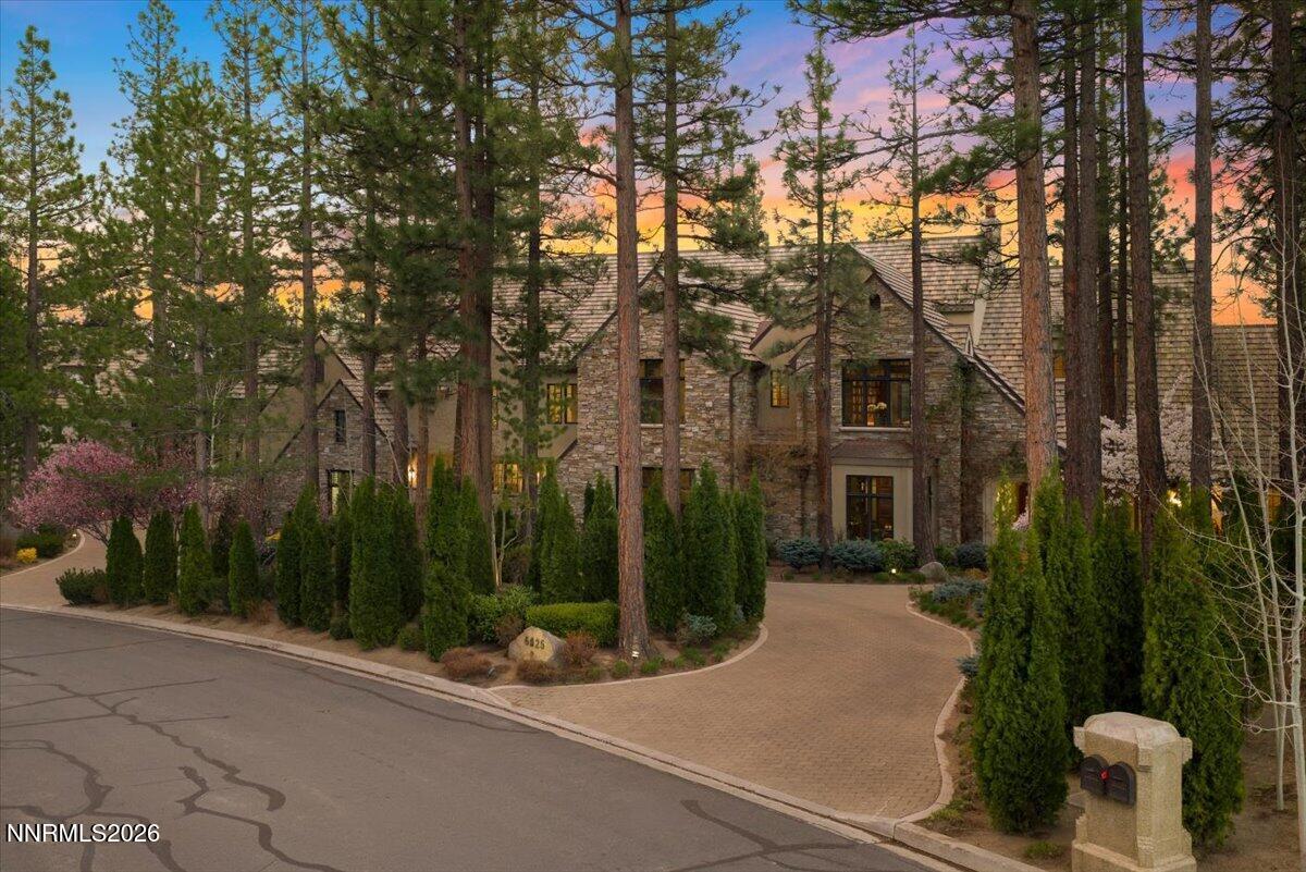6025 Lake Geneva Drive Property Photo 6
