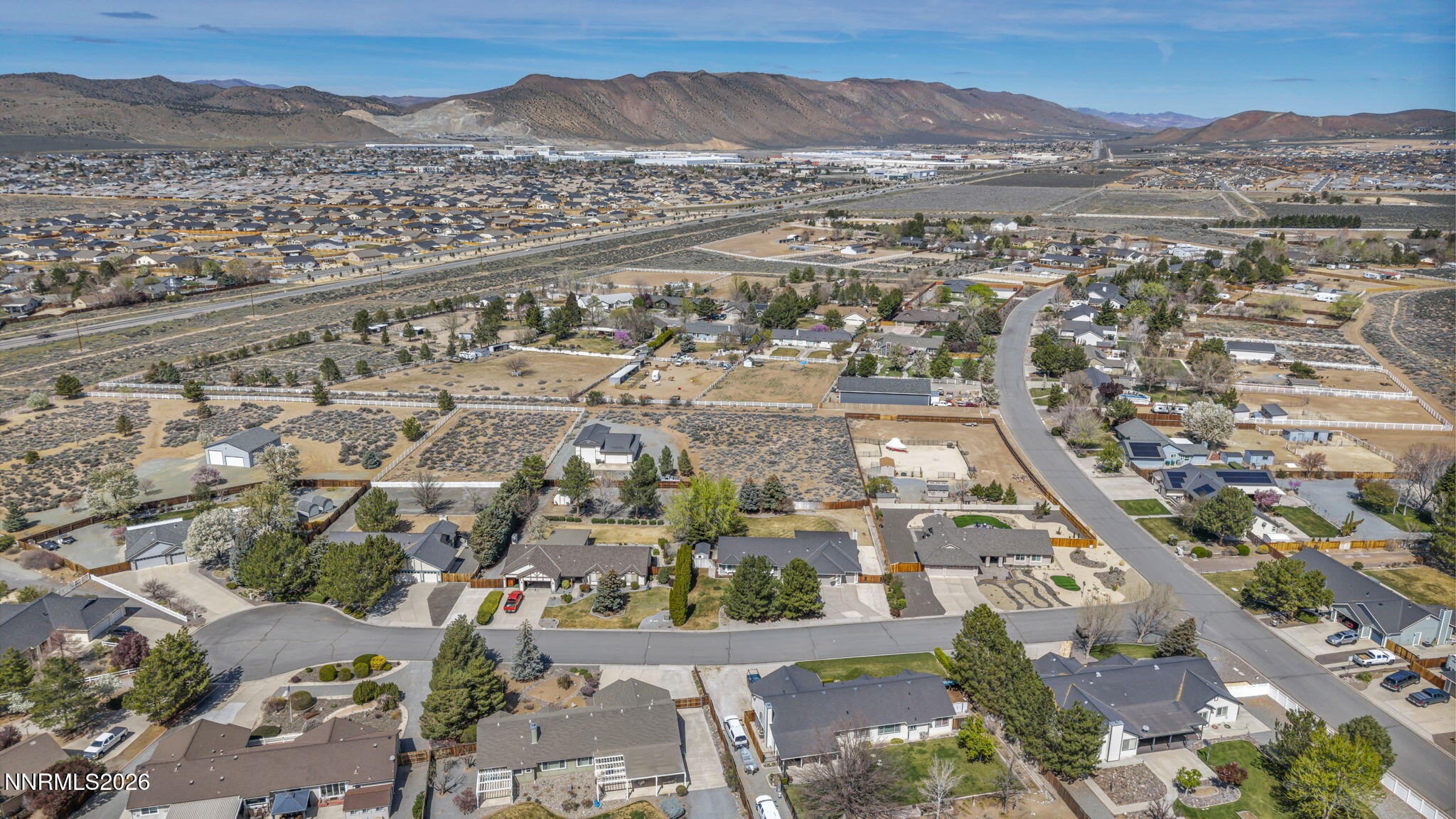 25 Desert Peak Court Property Photo 5