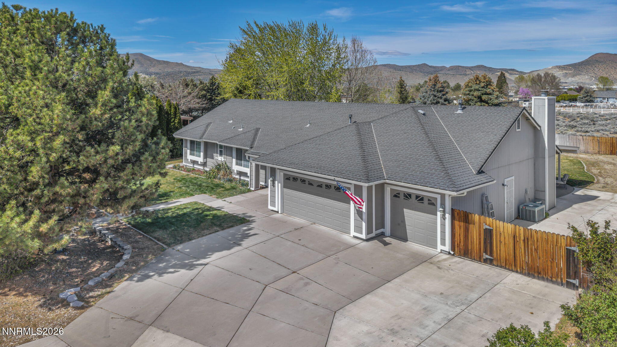 25 Desert Peak Court Property Photo 6