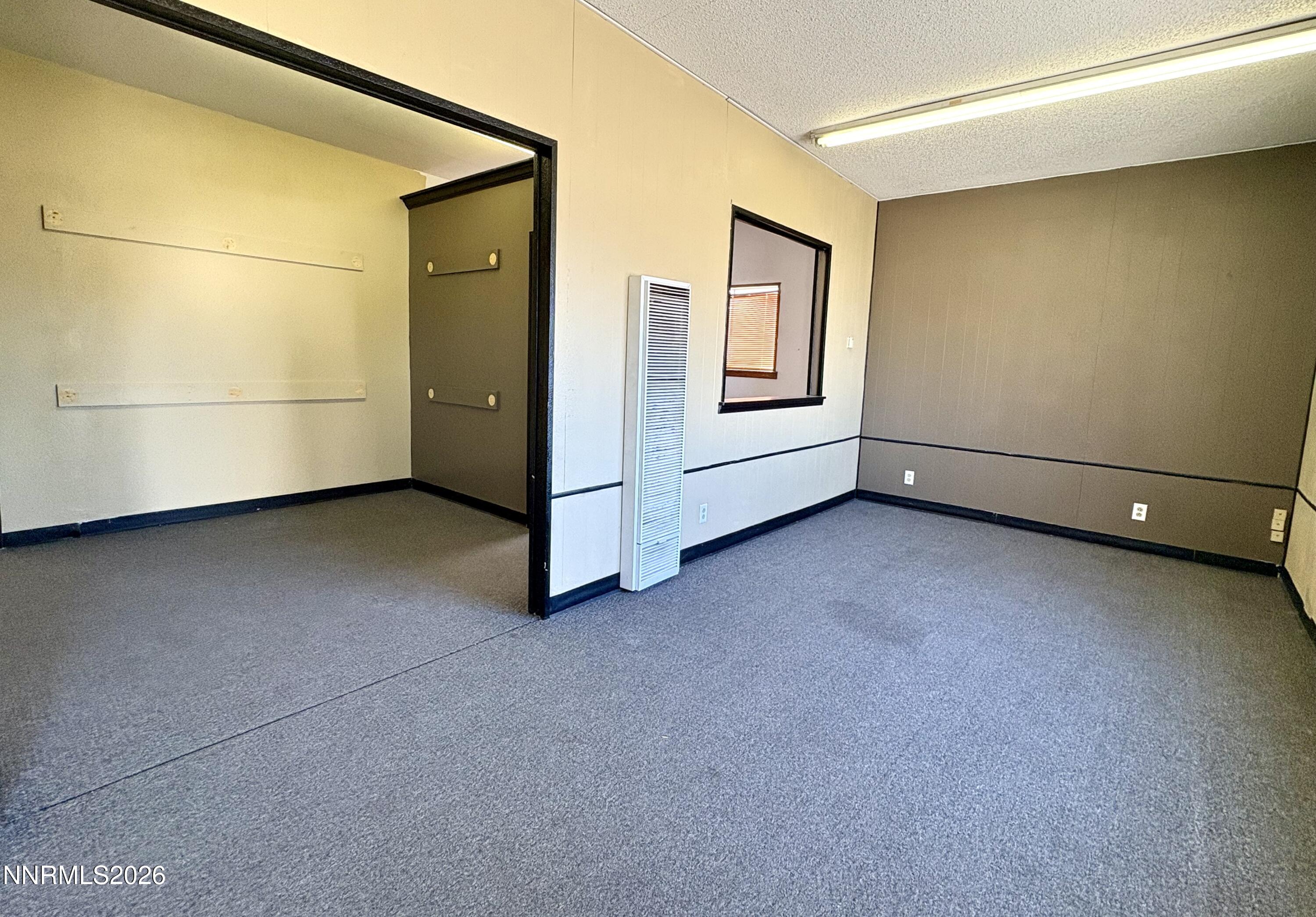 325 Hanson Street Property Photo 27