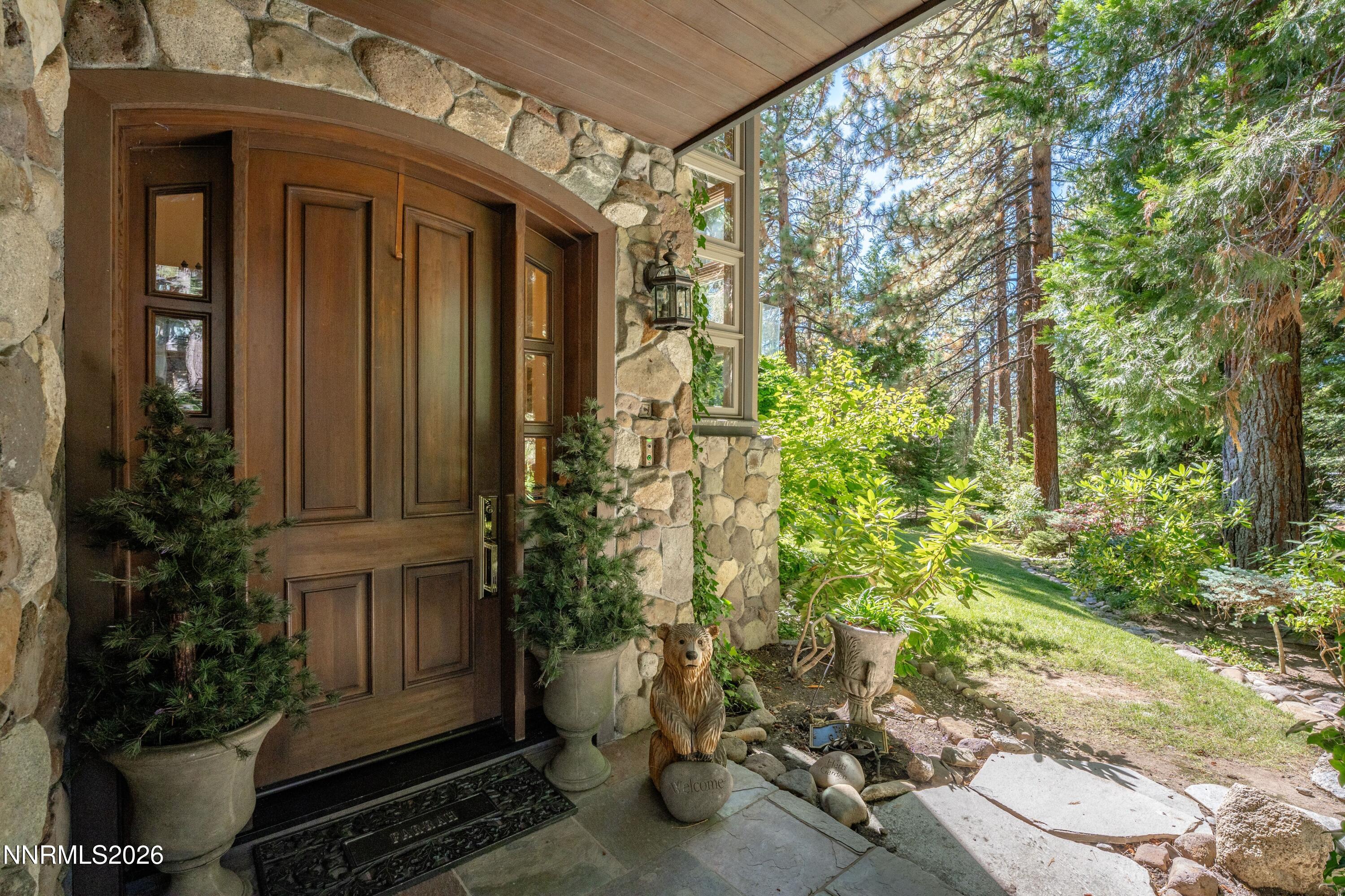 15 Kelly Circle Property Photo 4