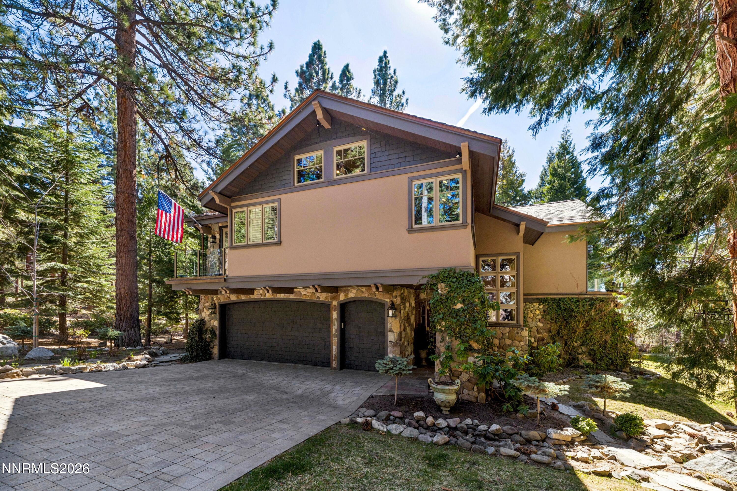 15 Kelly Circle Property Photo 6