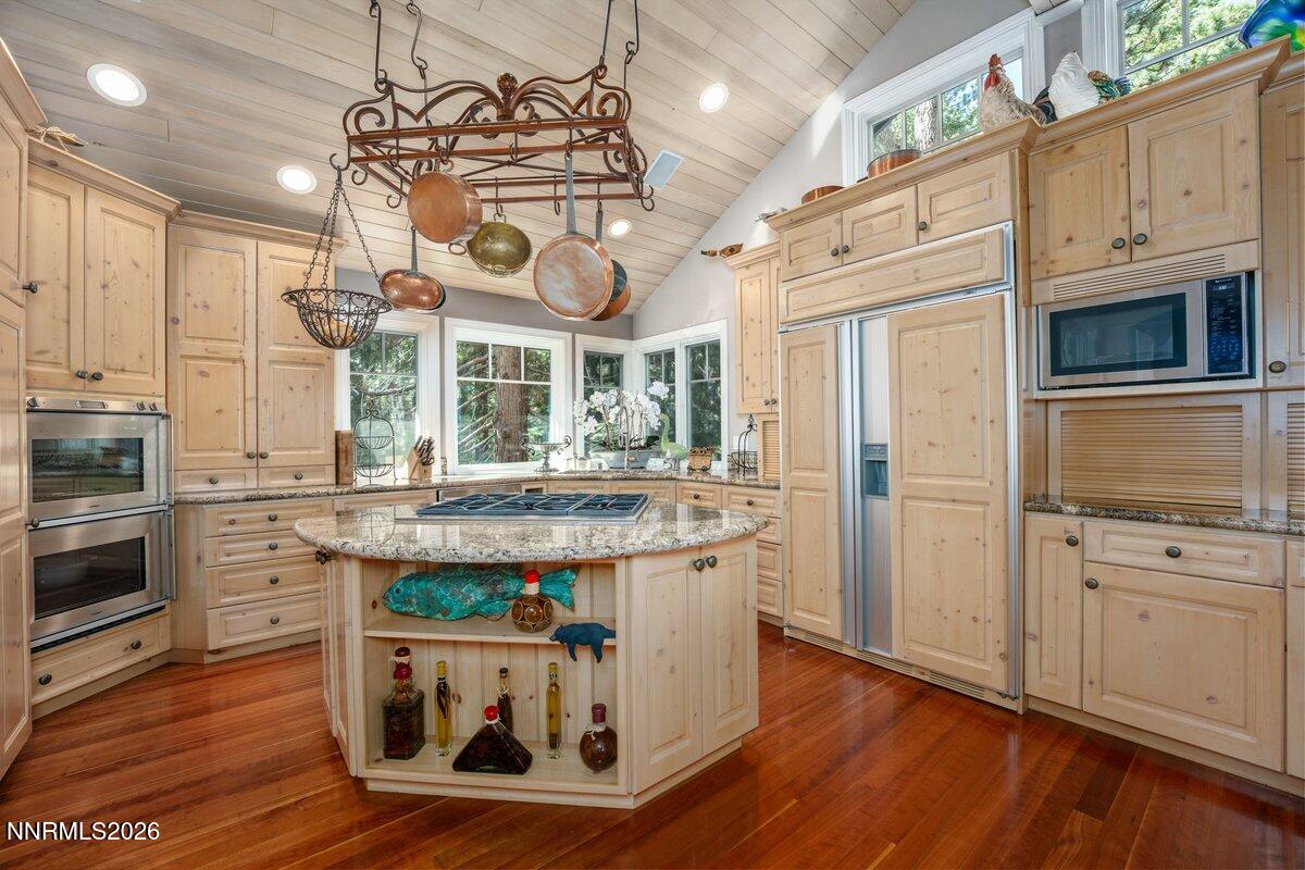 15 Kelly Circle Property Photo 14