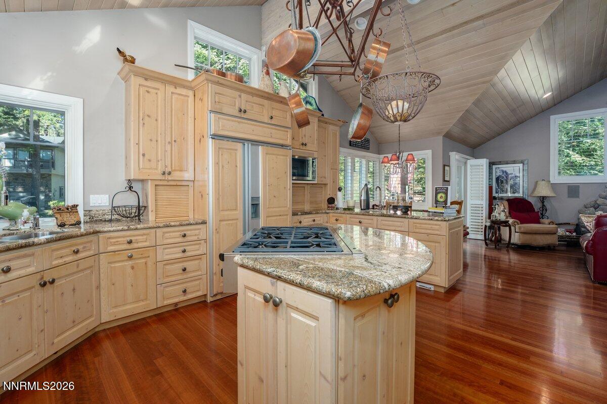 15 Kelly Circle Property Photo 16